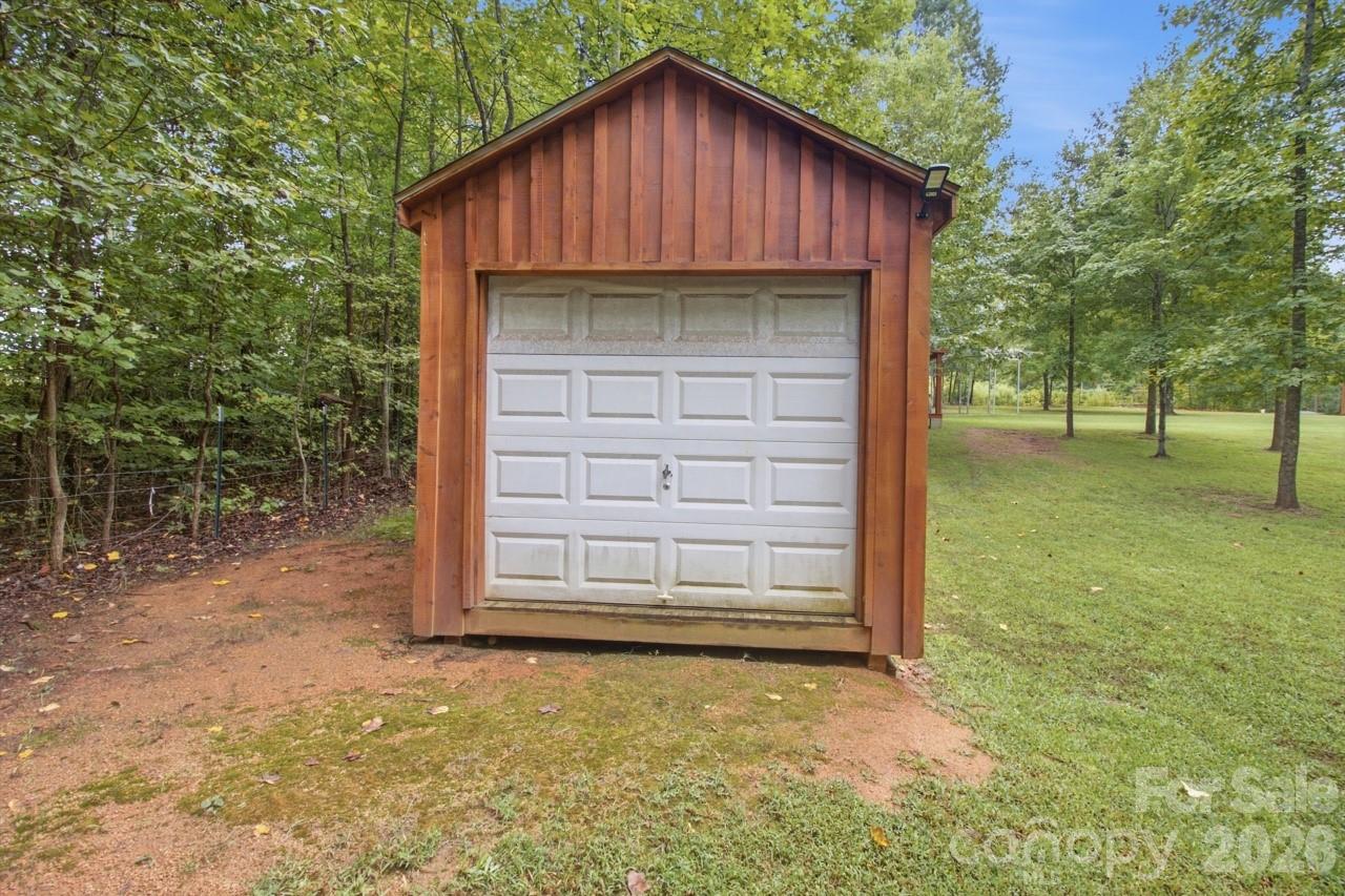 main property photo 36