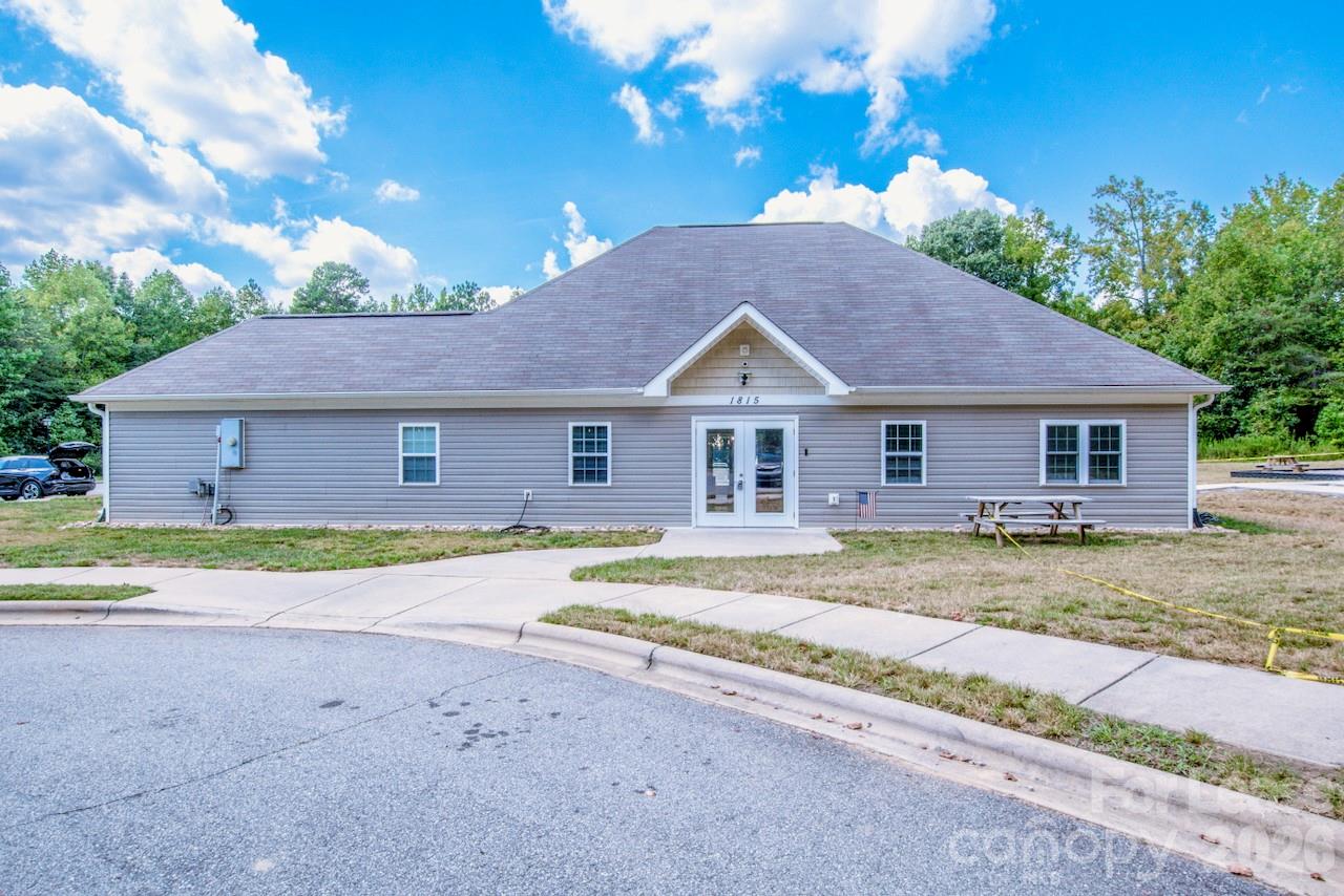 main property photo 44