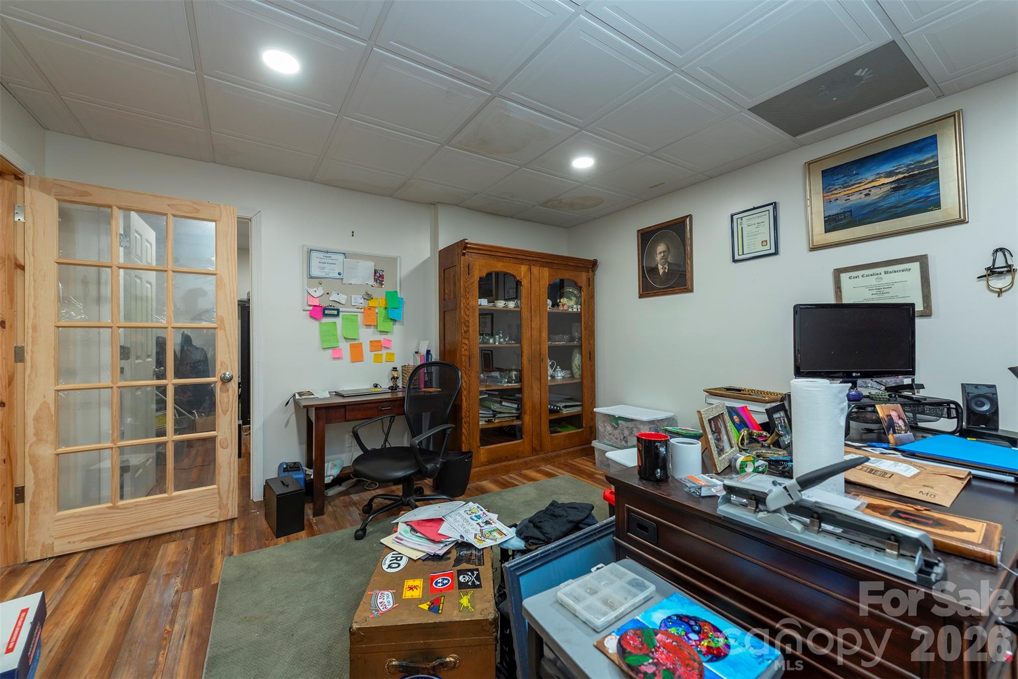 main property photo 37