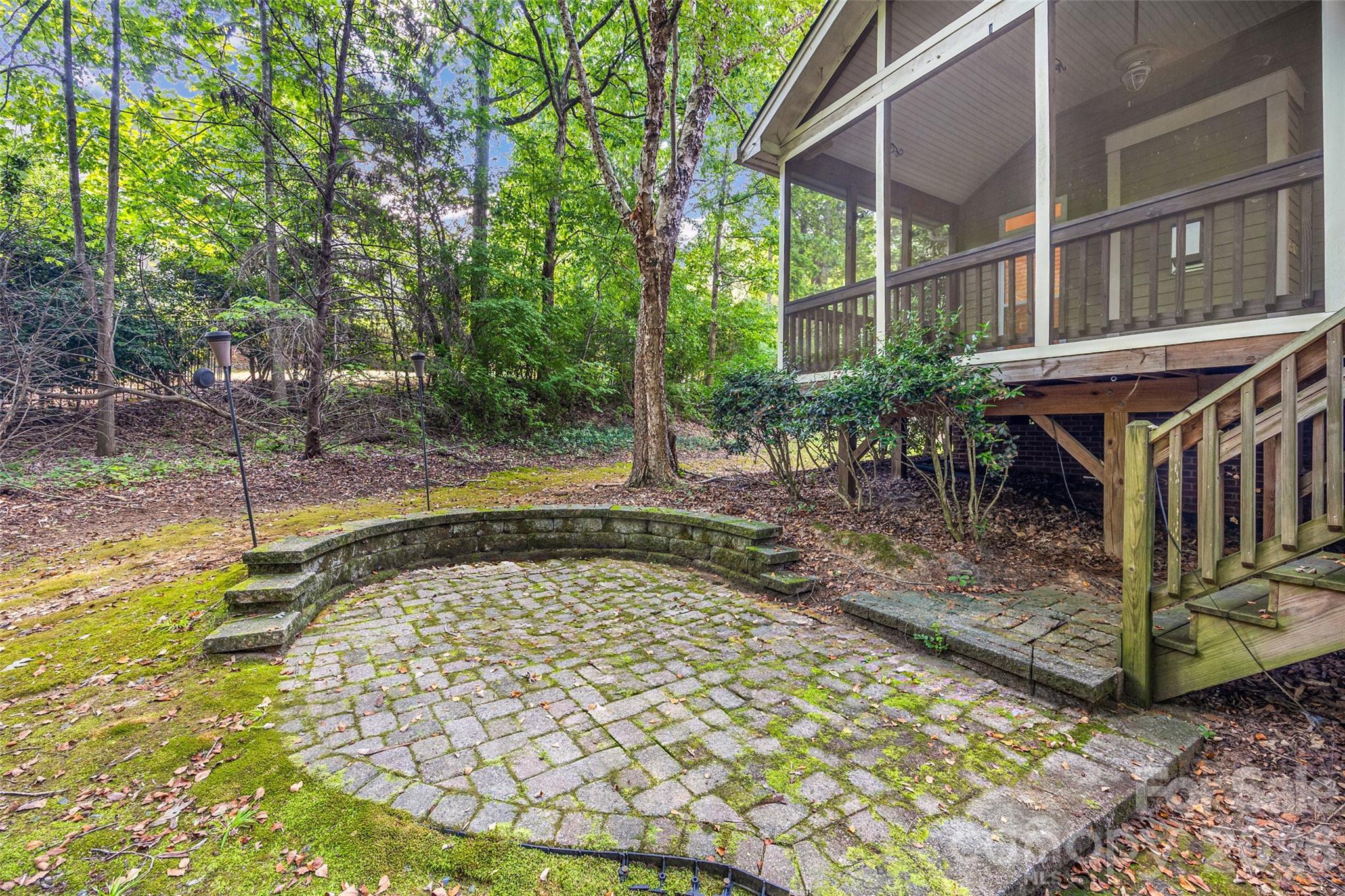 main property photo 47