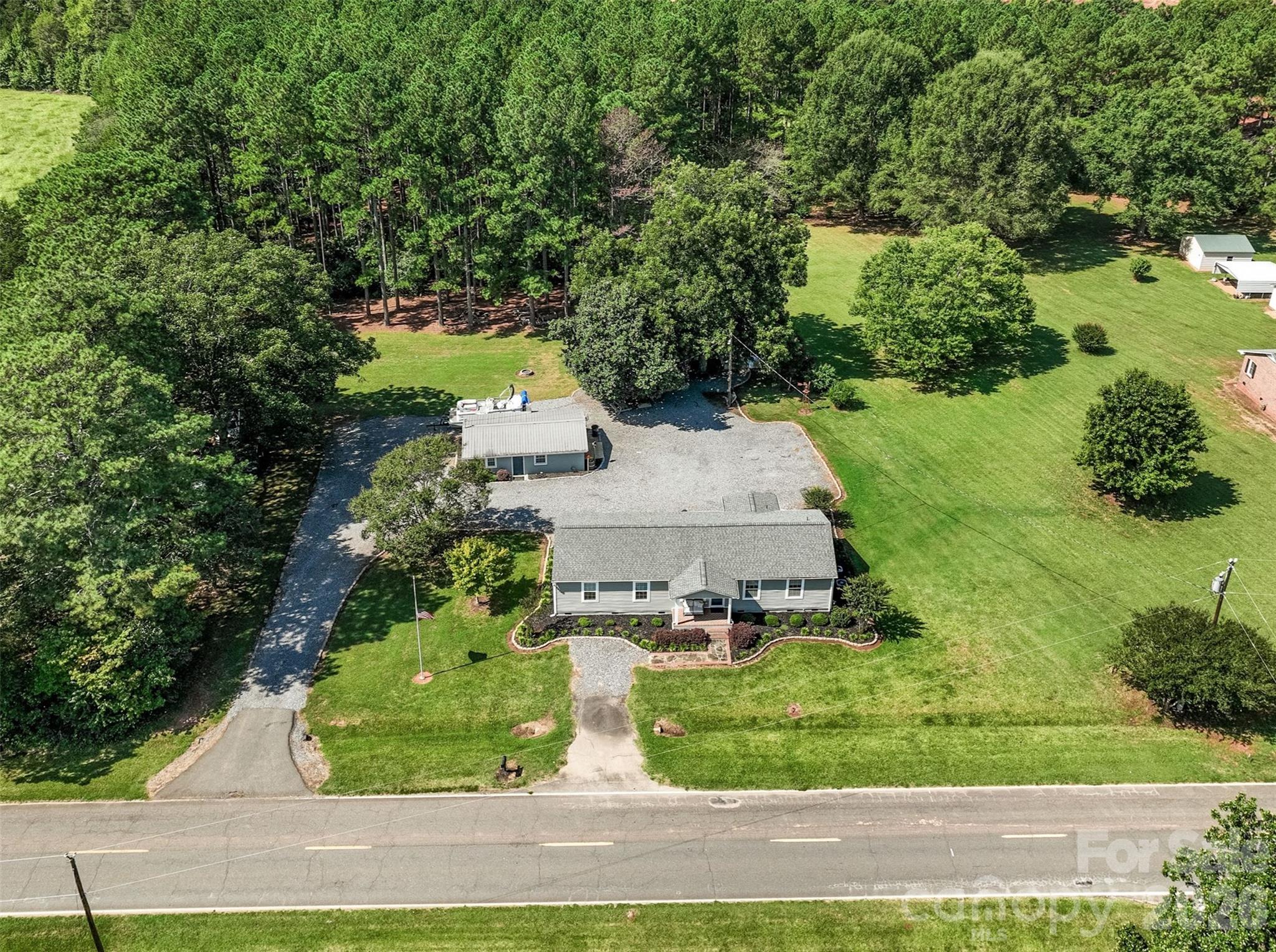 main property photo 45