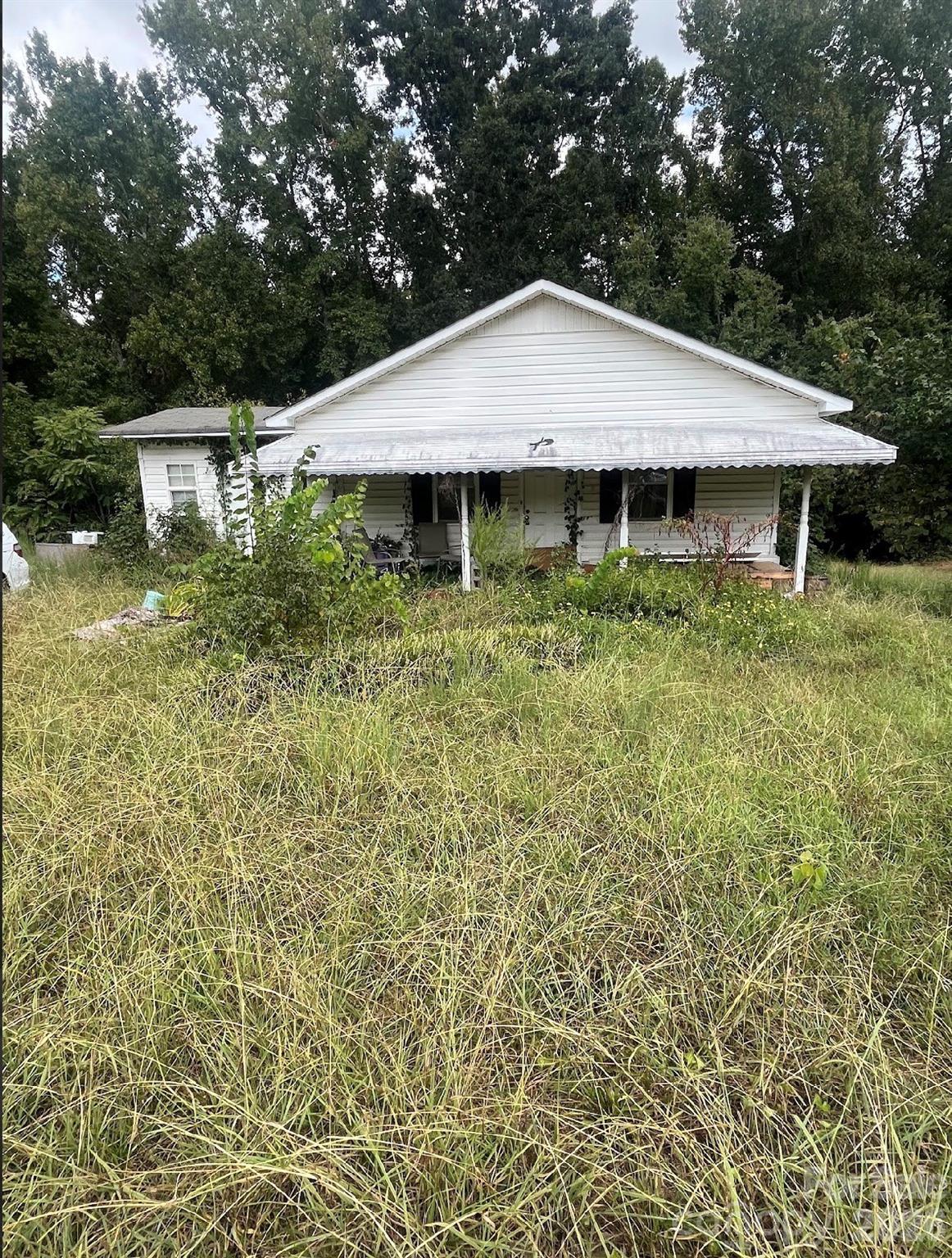 main property photo 0
