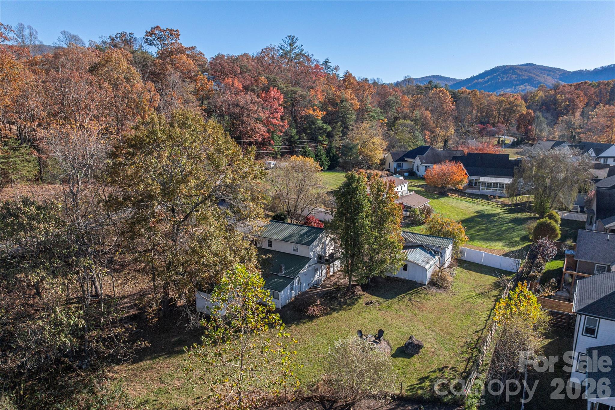 main property photo 5