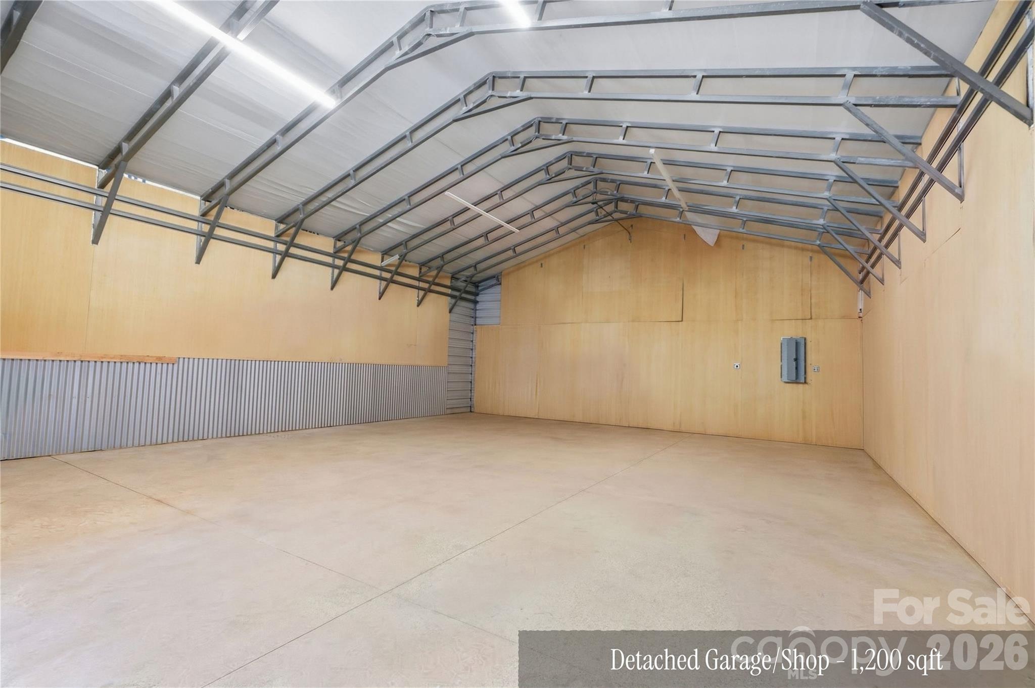 main property photo 44