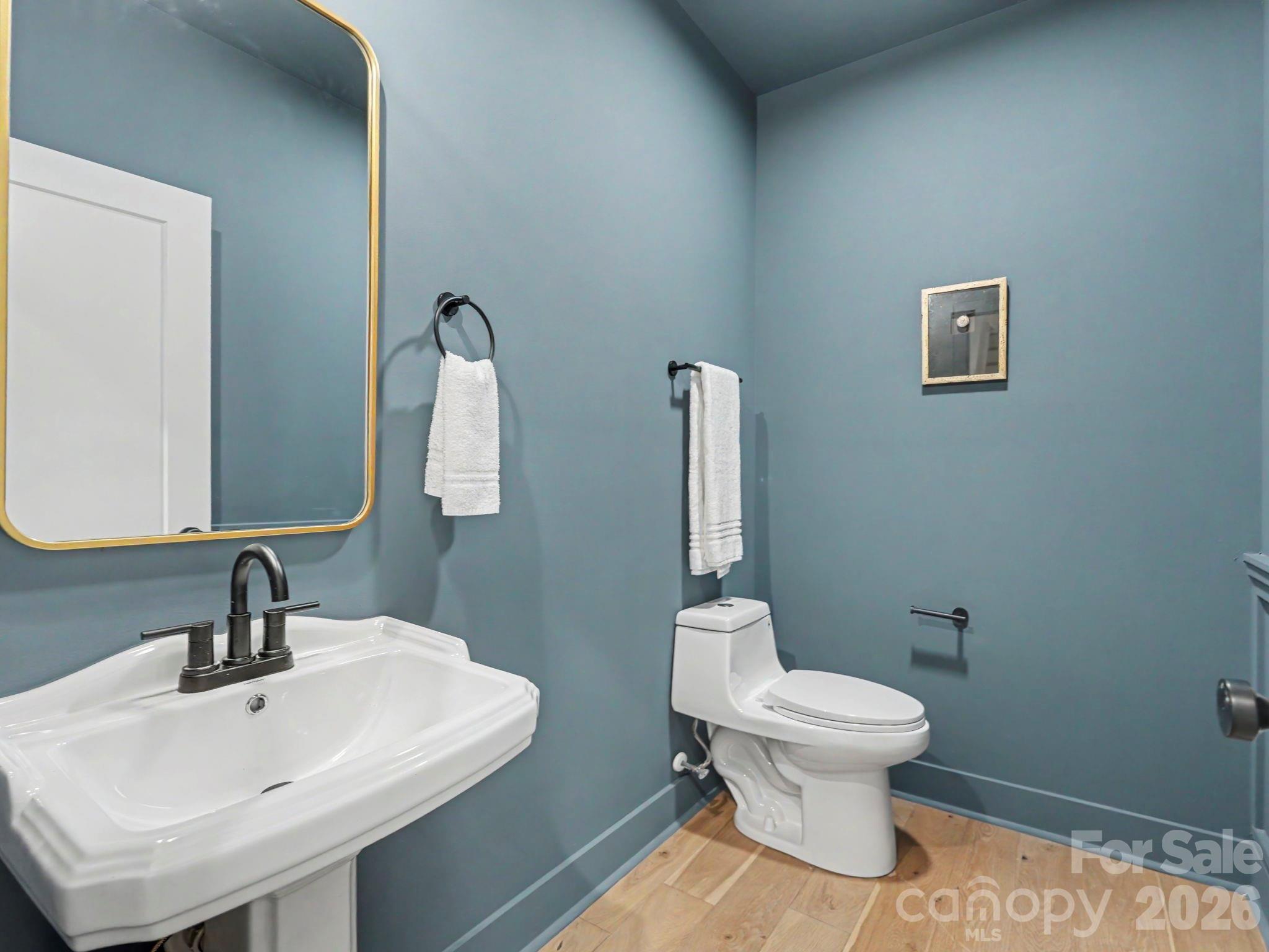 main property photo 20