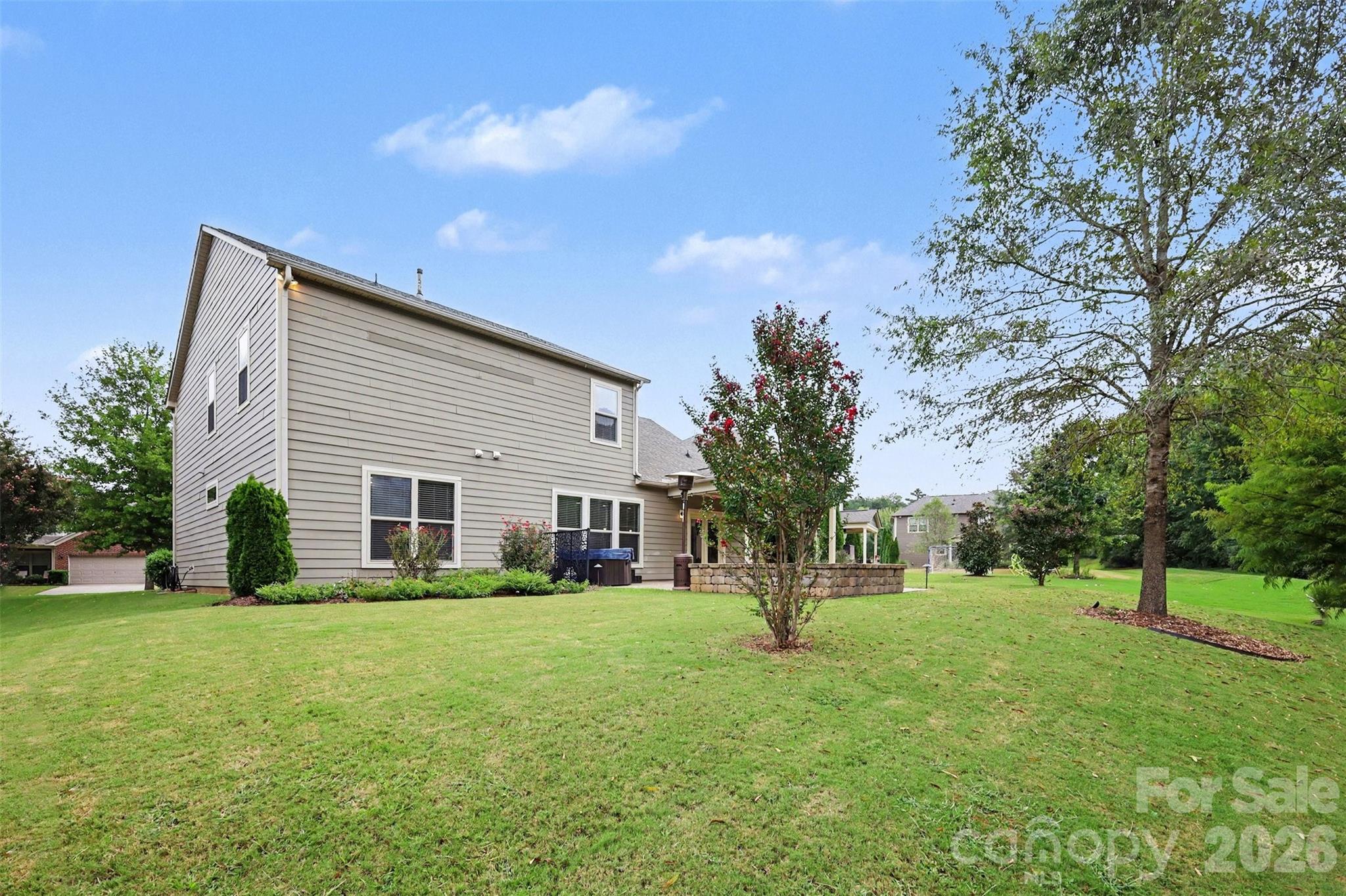 main property photo 41