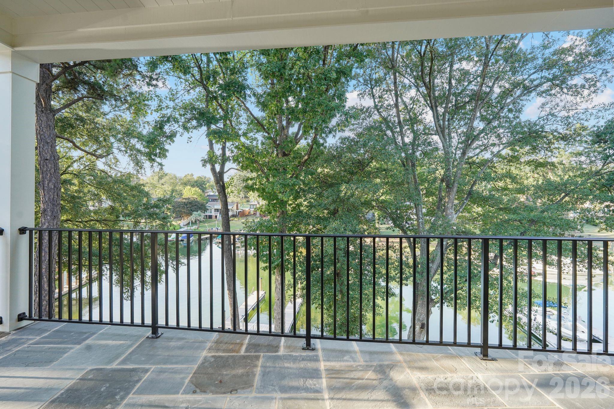main property photo 27