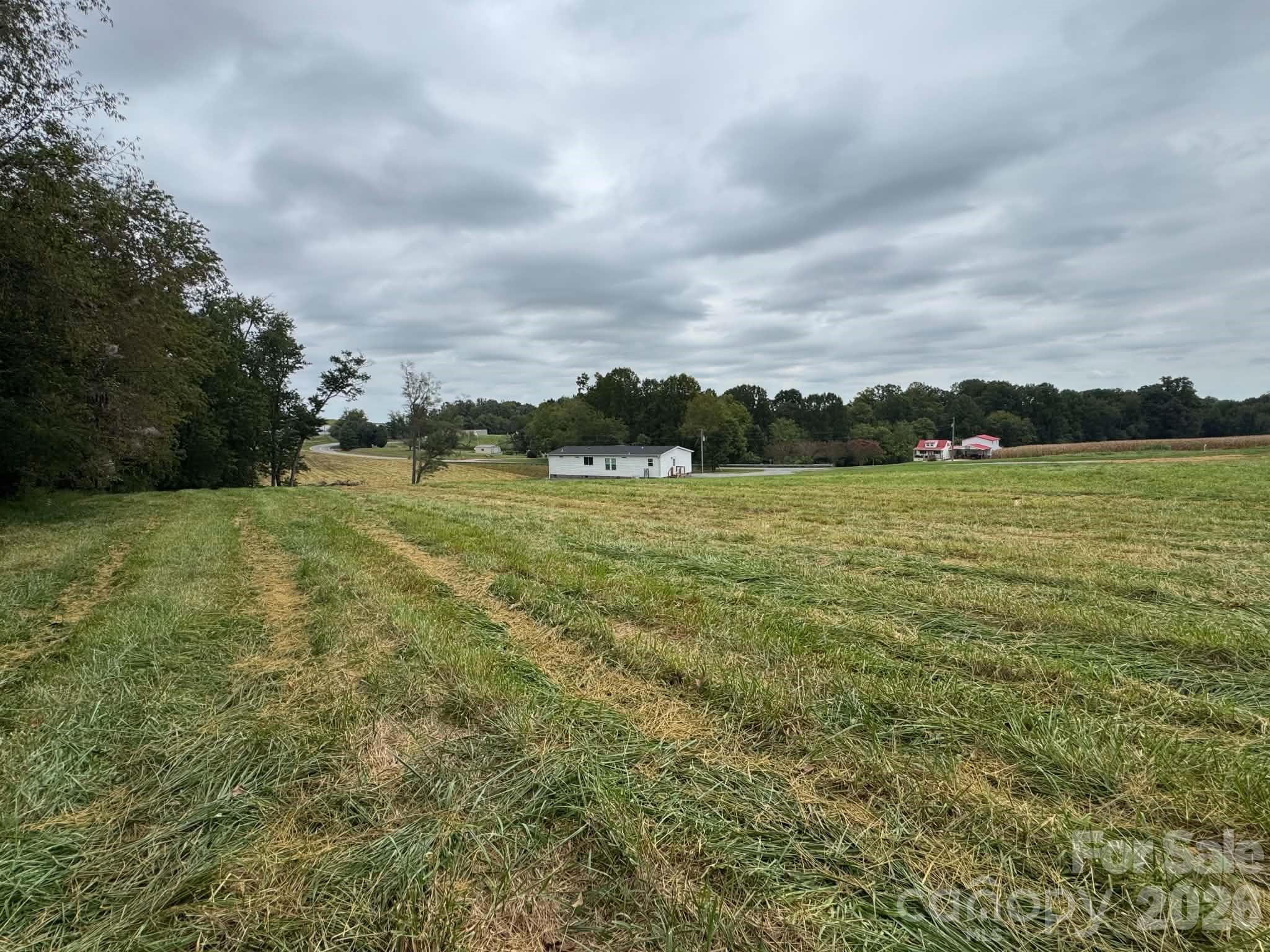 main property photo 36
