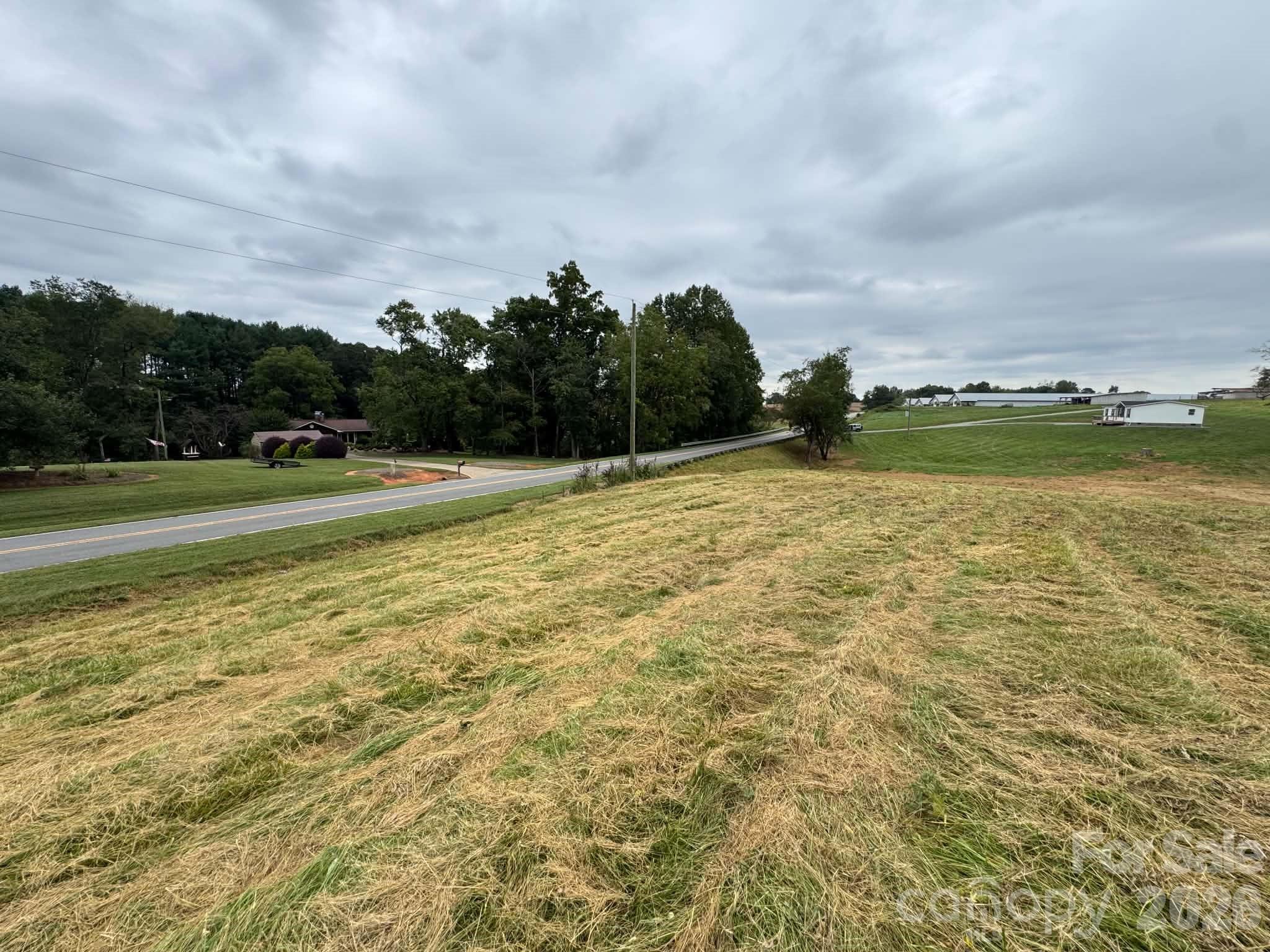 main property photo 39