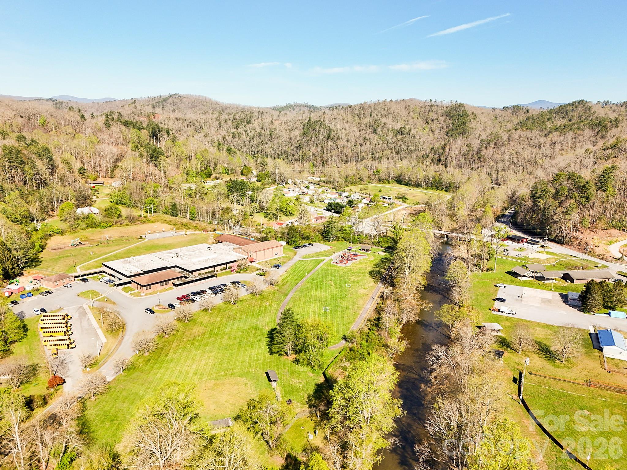 main property photo 16