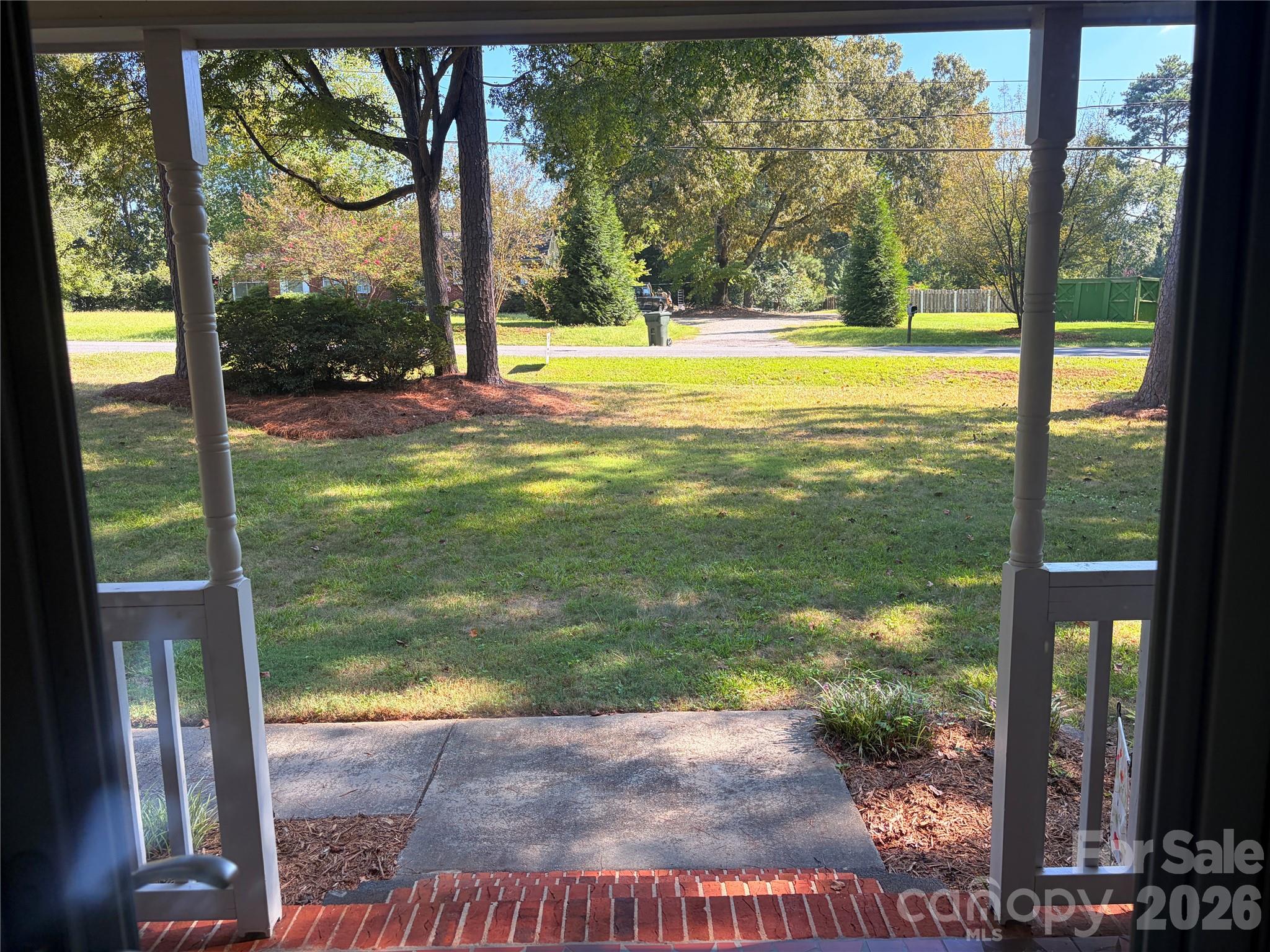 main property photo 33