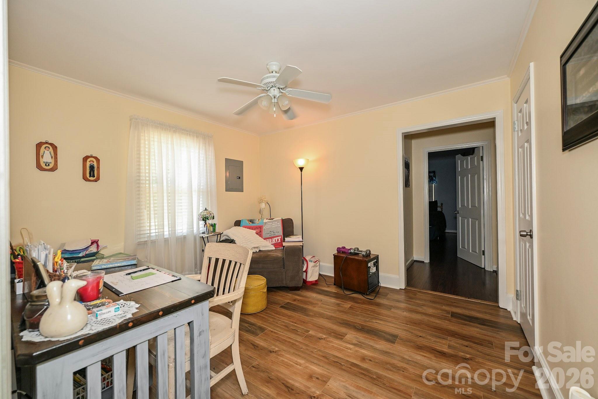 main property photo 13