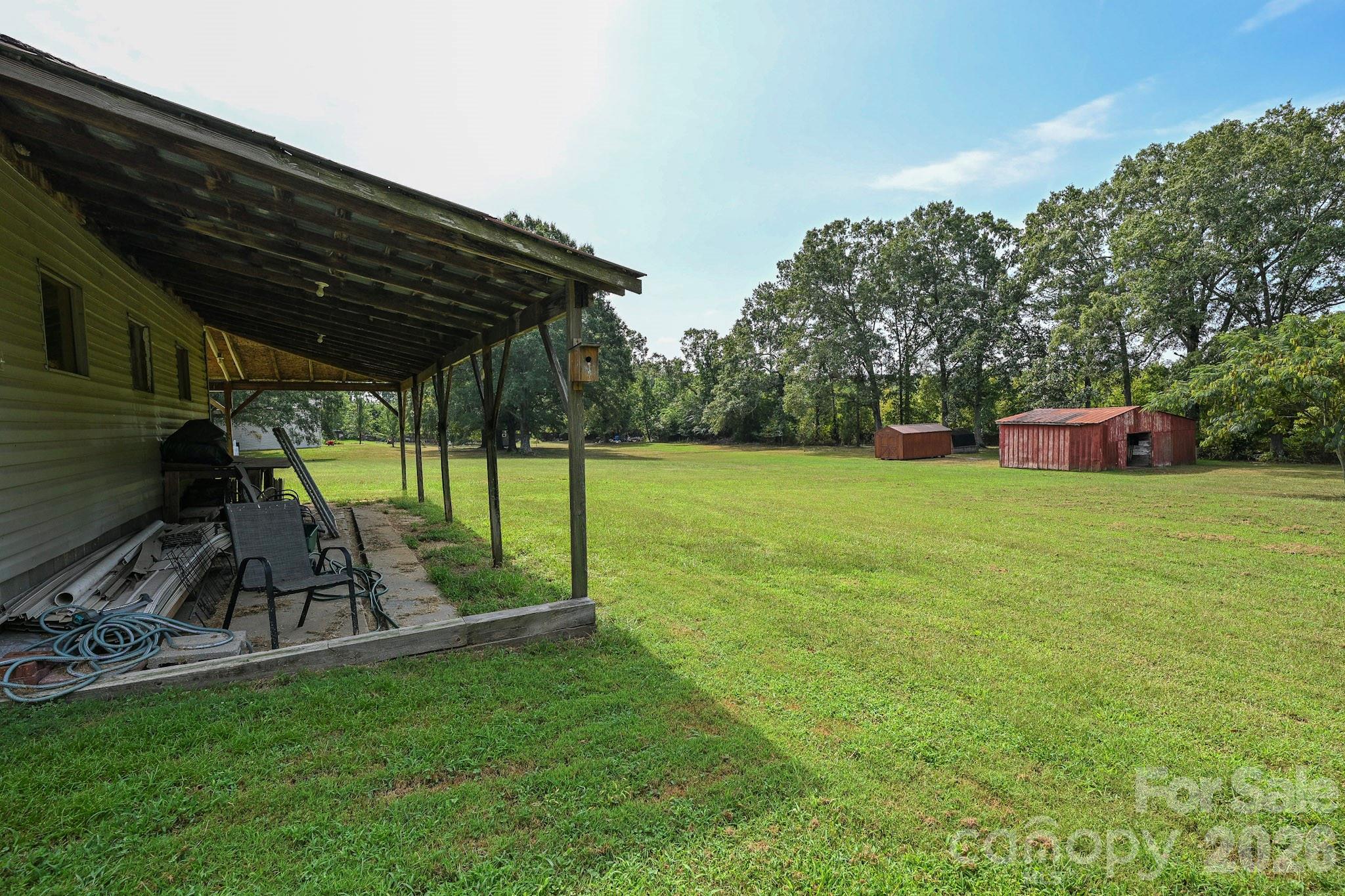 main property photo 29