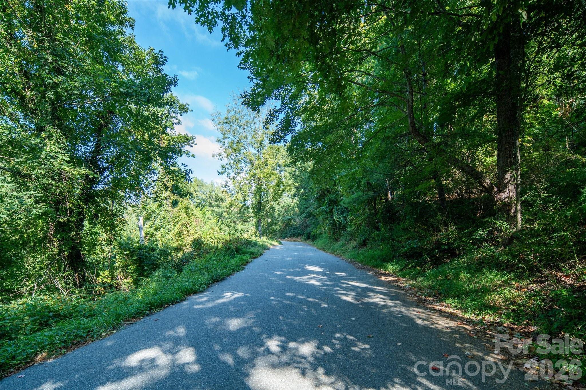 main property photo 6