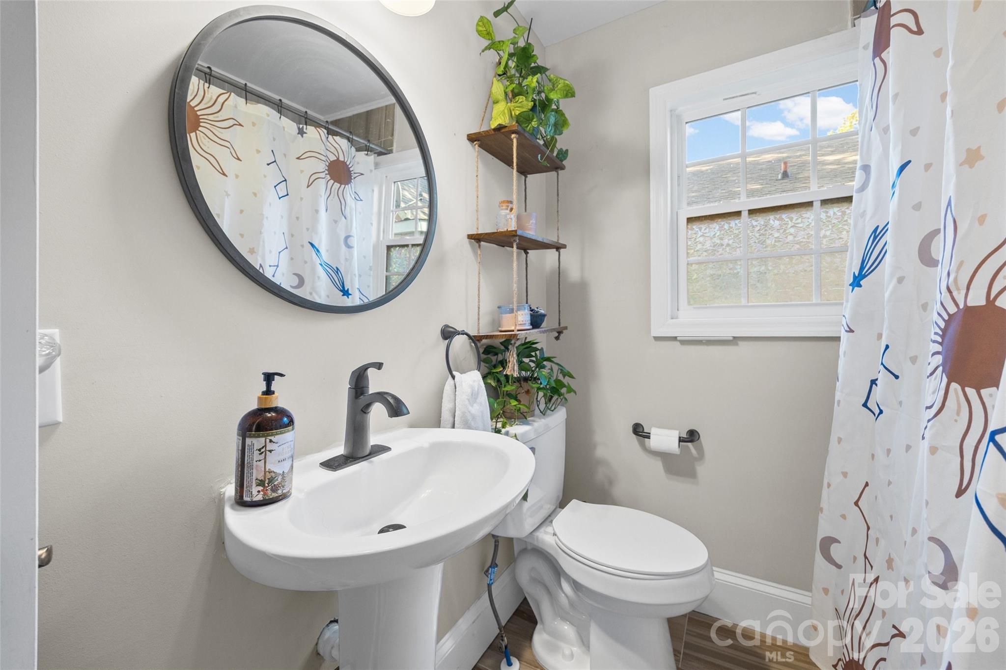 main property photo 16