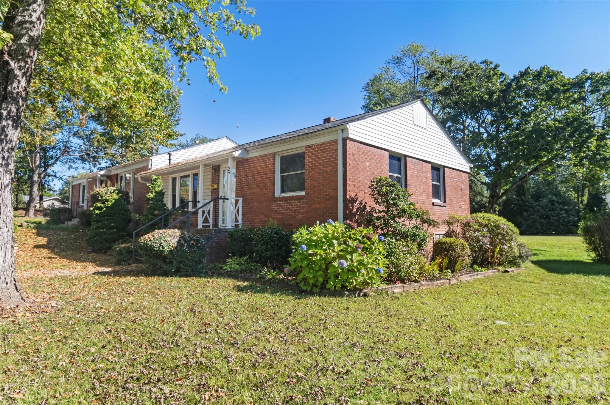 main property photo 20