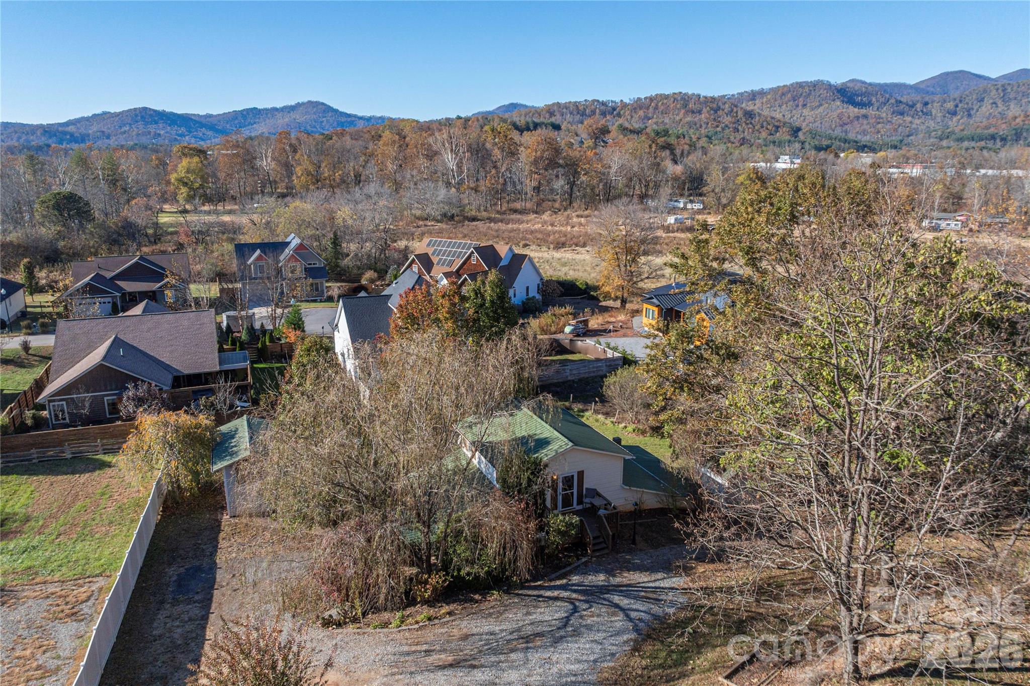 main property photo 2