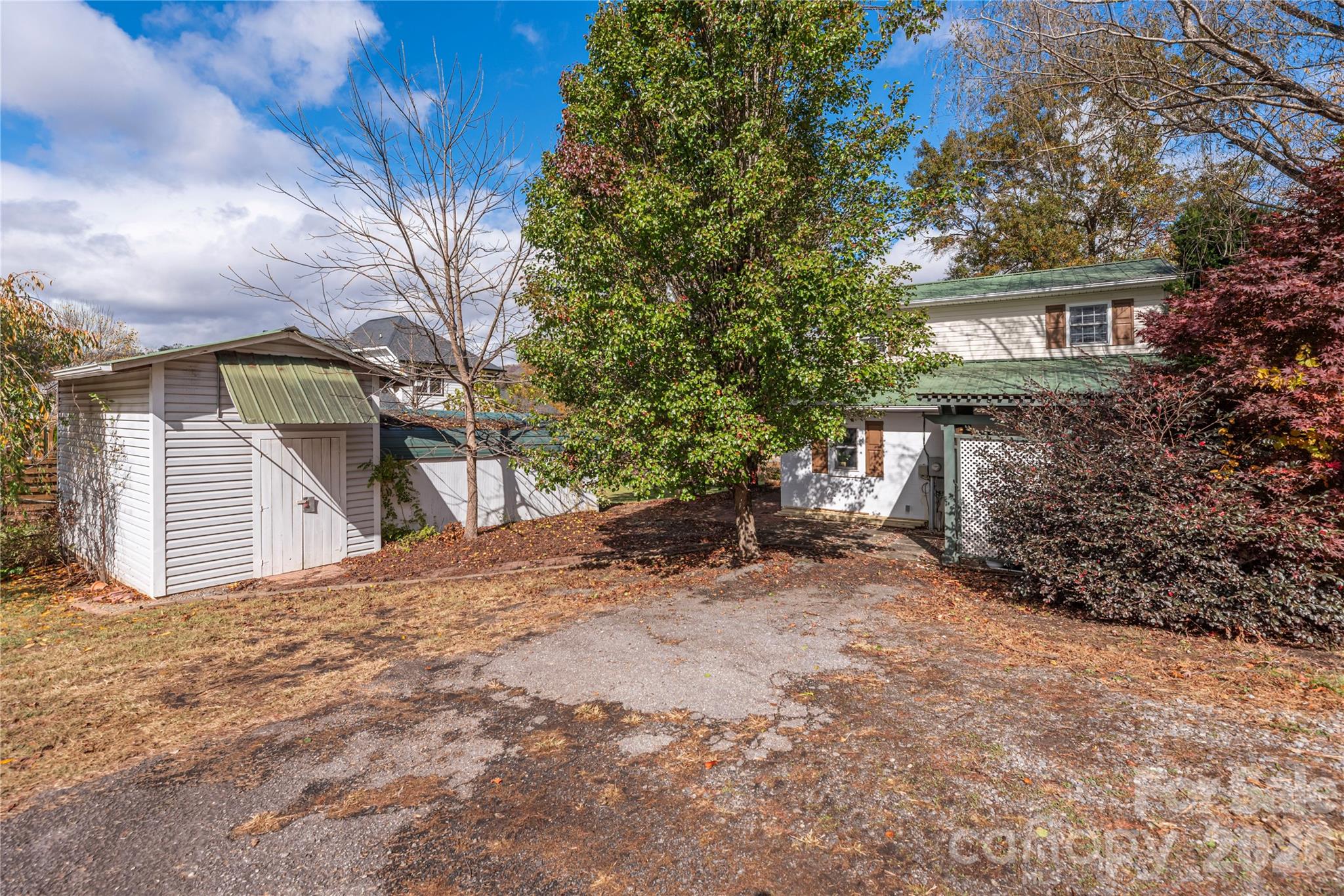 main property photo 21
