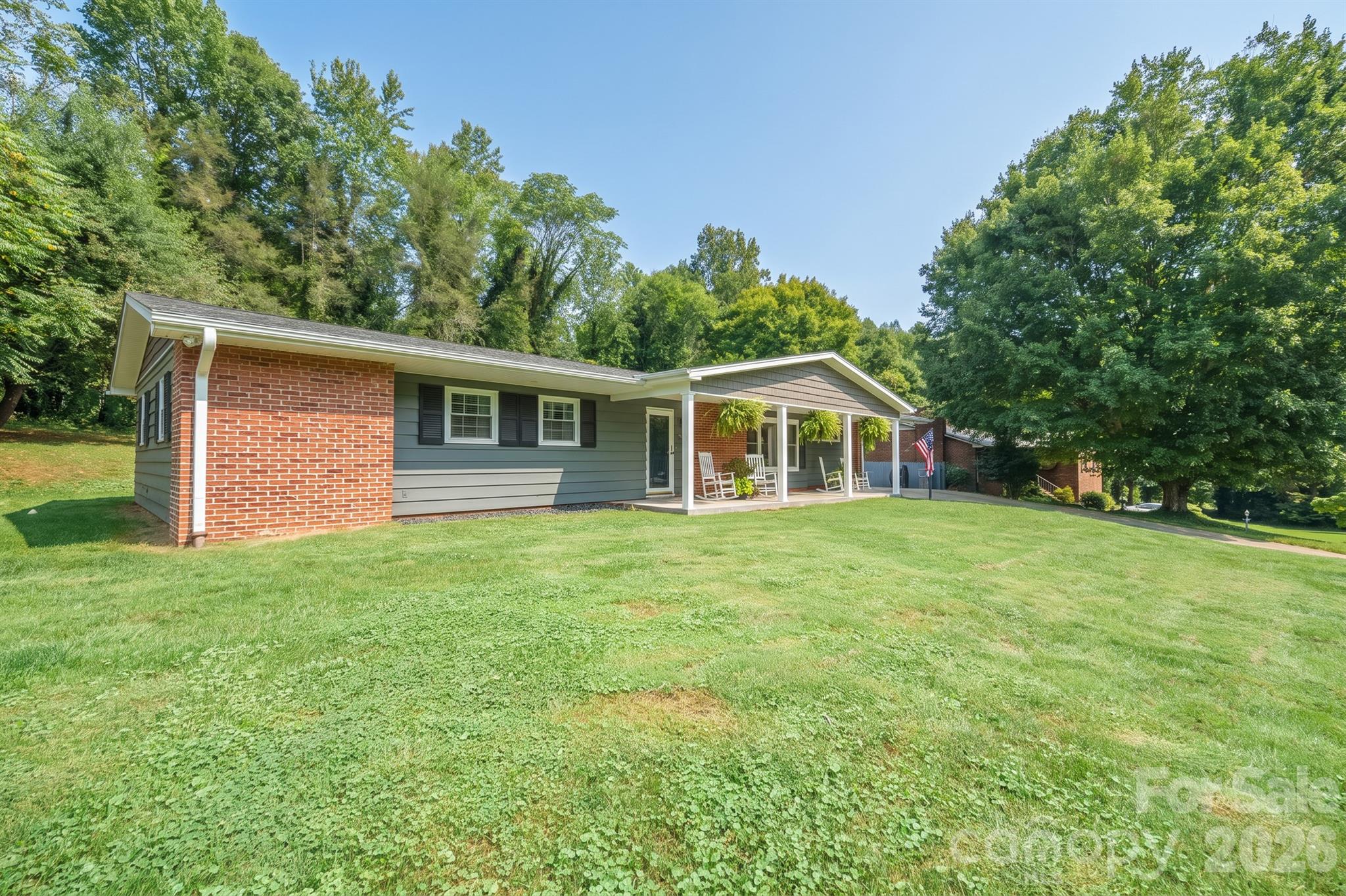 main property photo 44