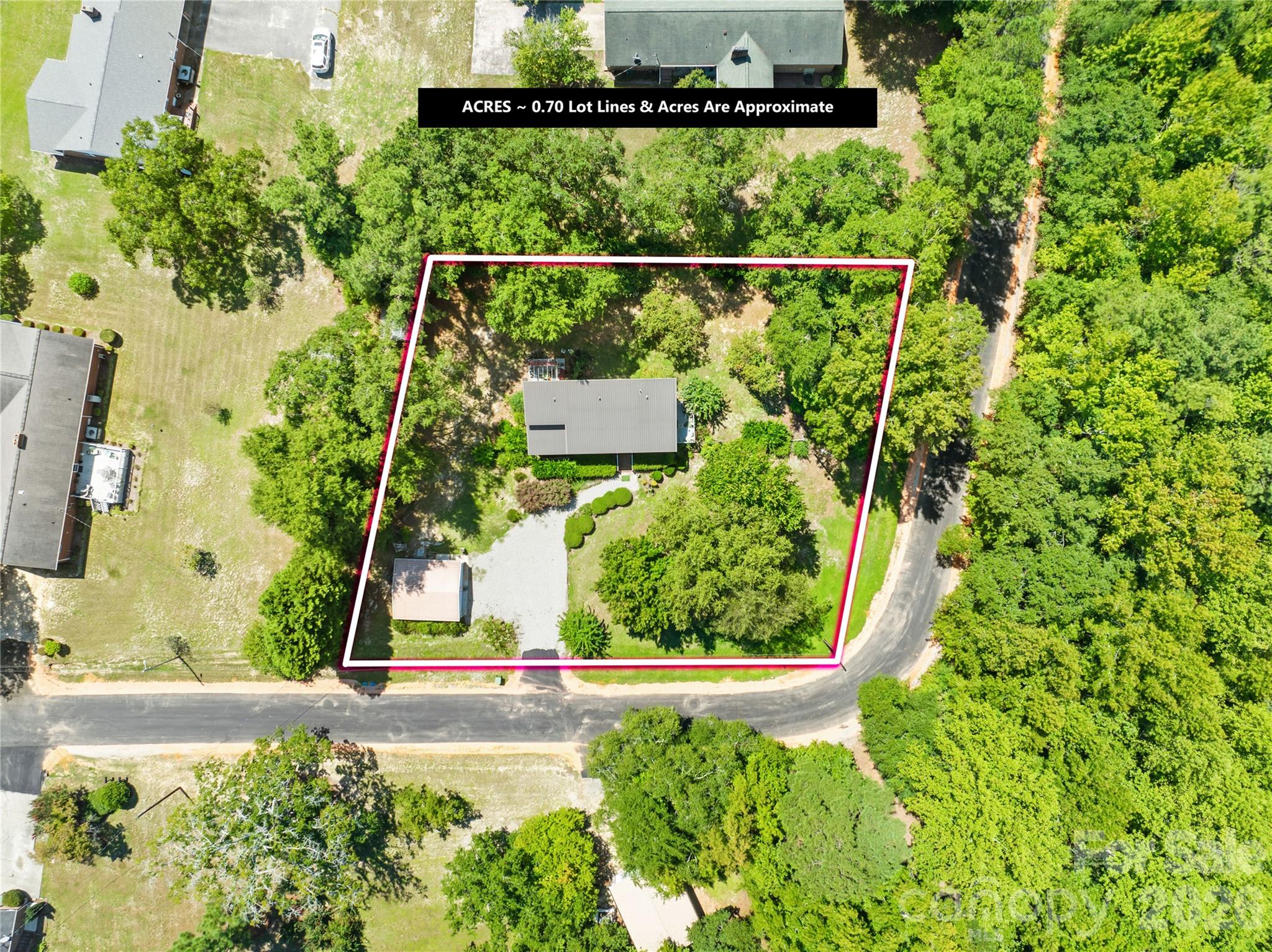 main property photo 19