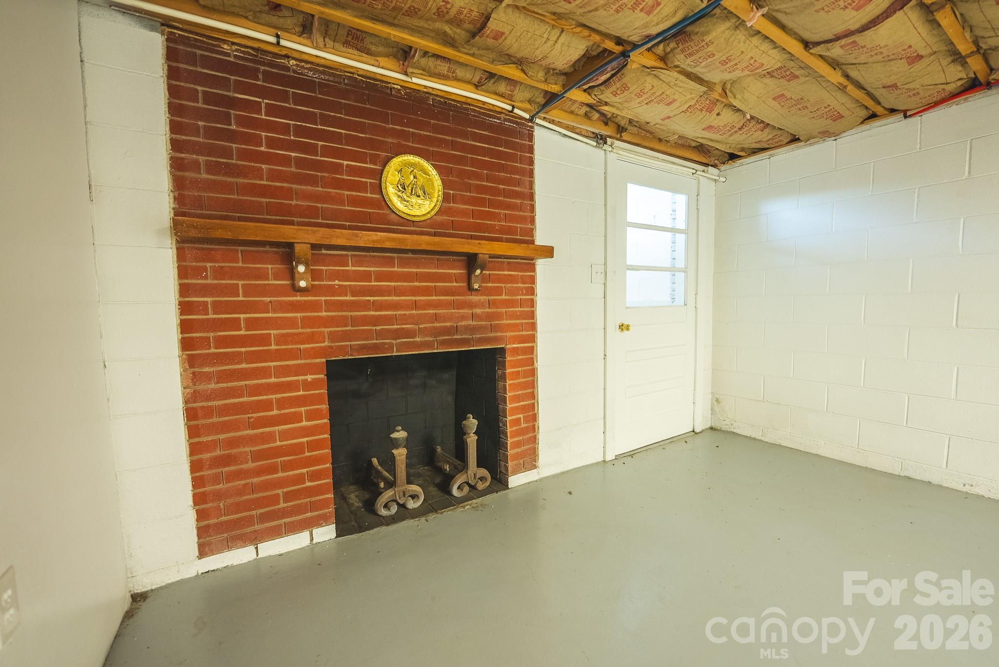 main property photo 21