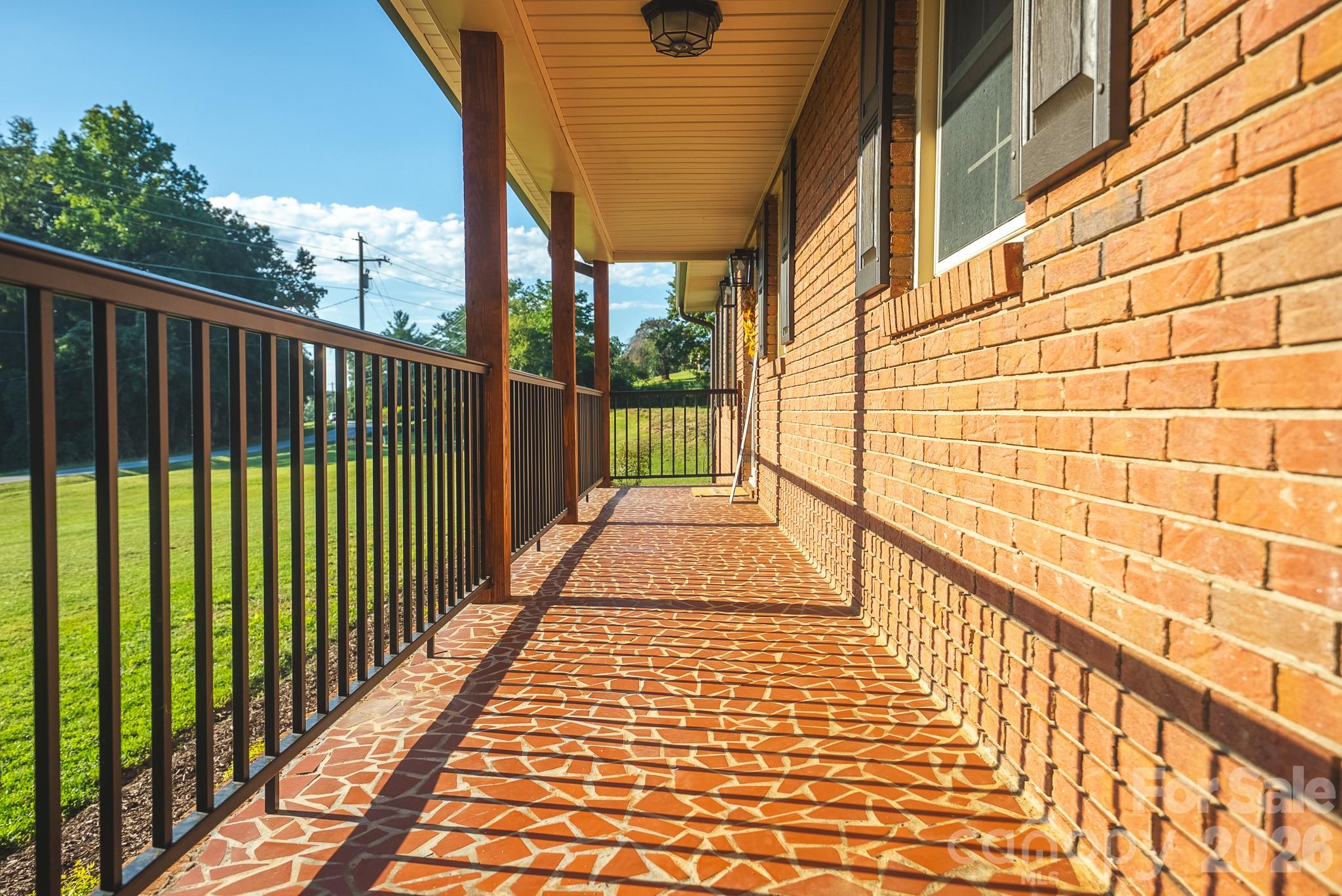 main property photo 32