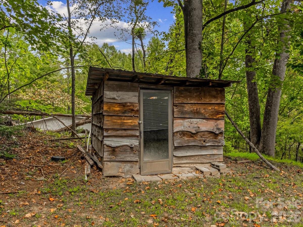 main property photo 24