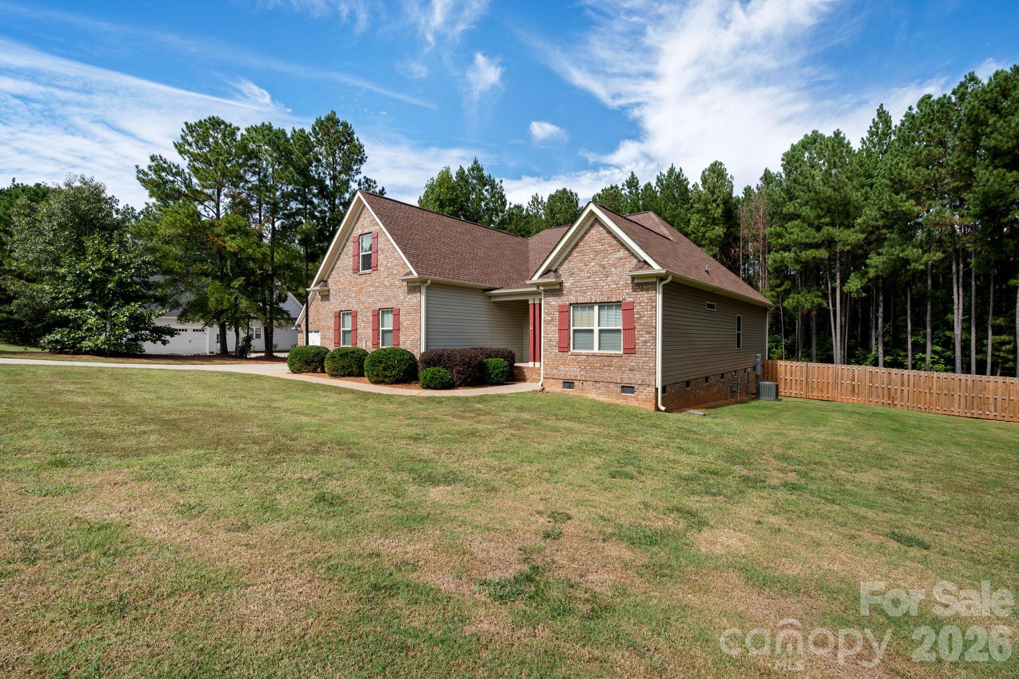main property photo 47