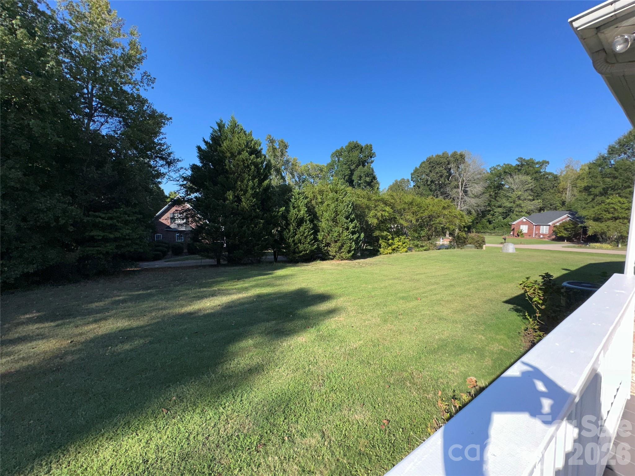 main property photo 25