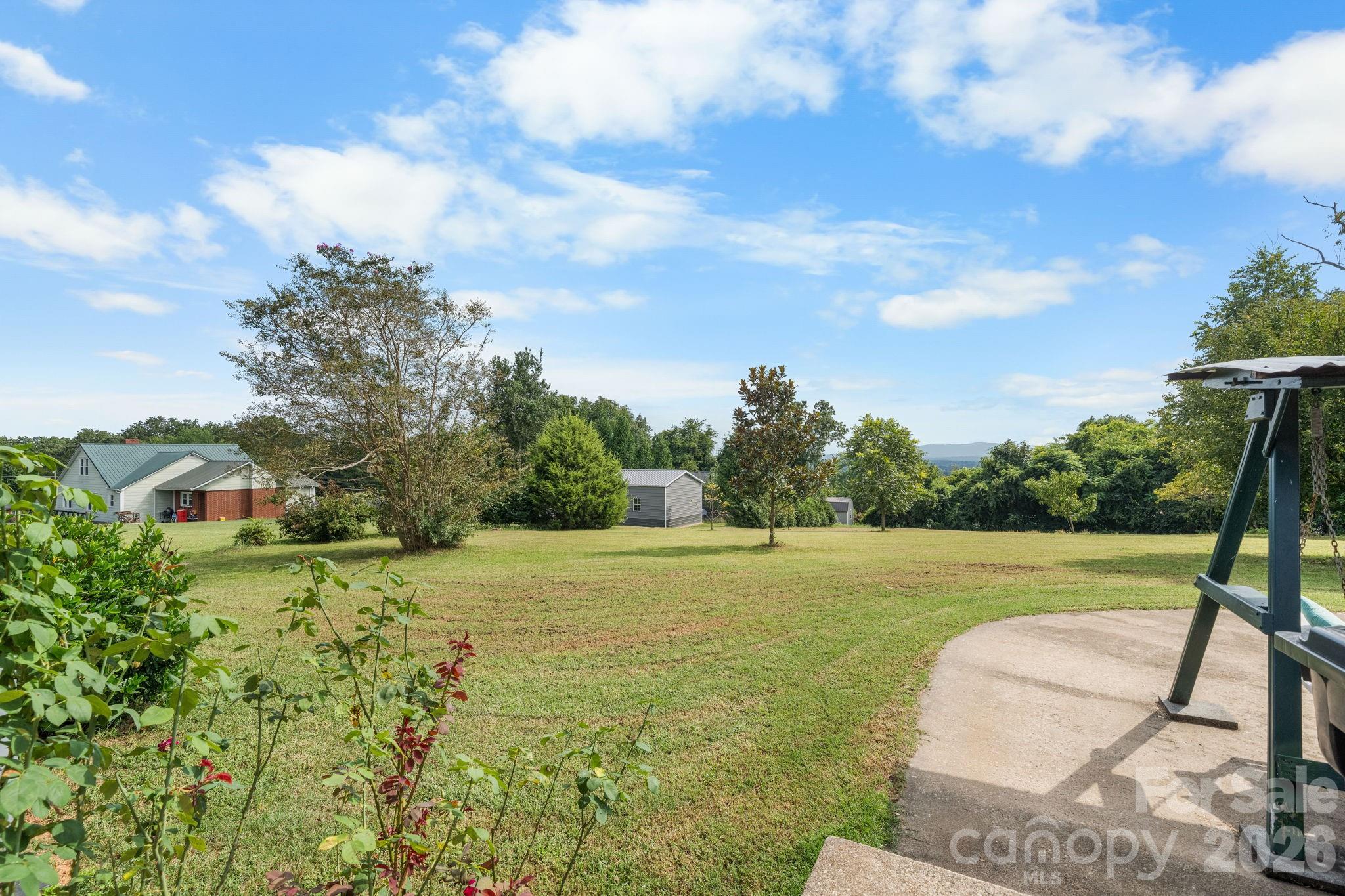main property photo 34