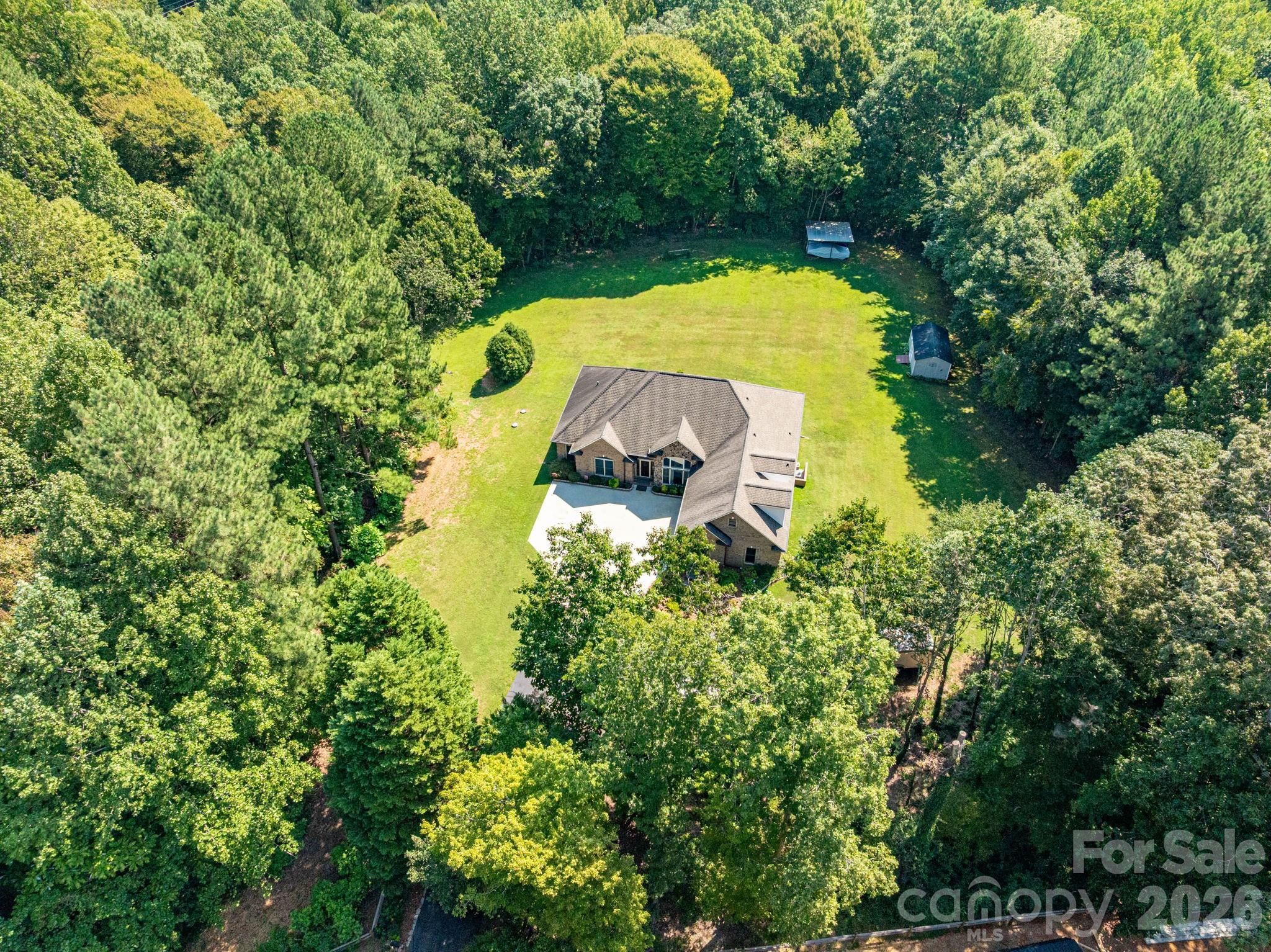 main property photo 32