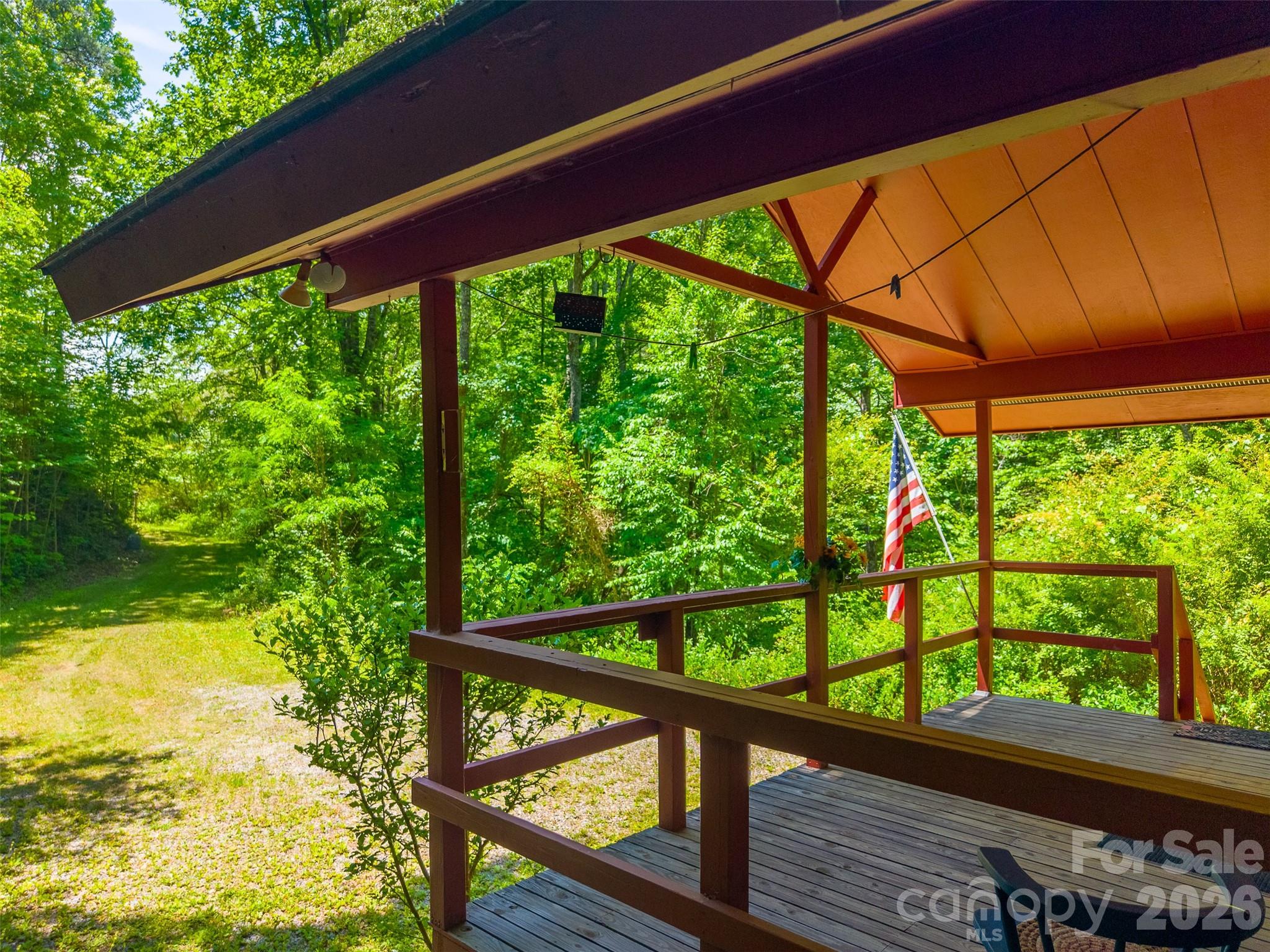 main property photo 23