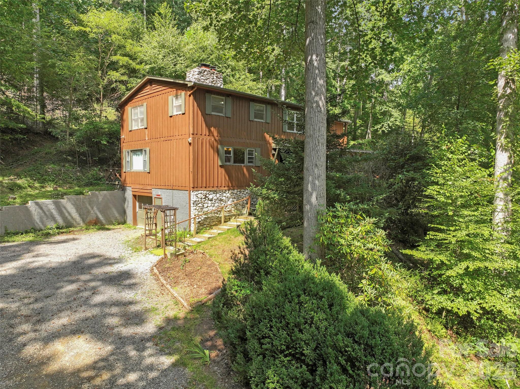 main property photo 46