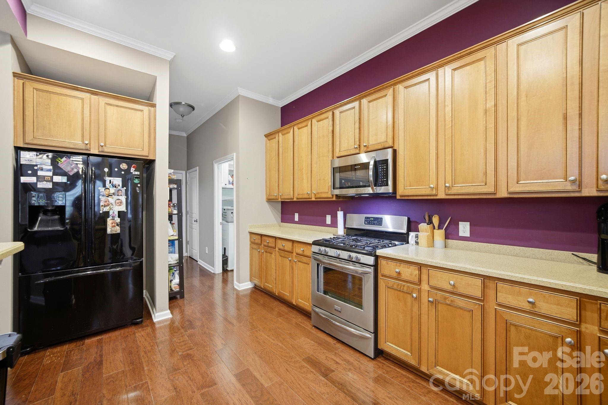 main property photo 7