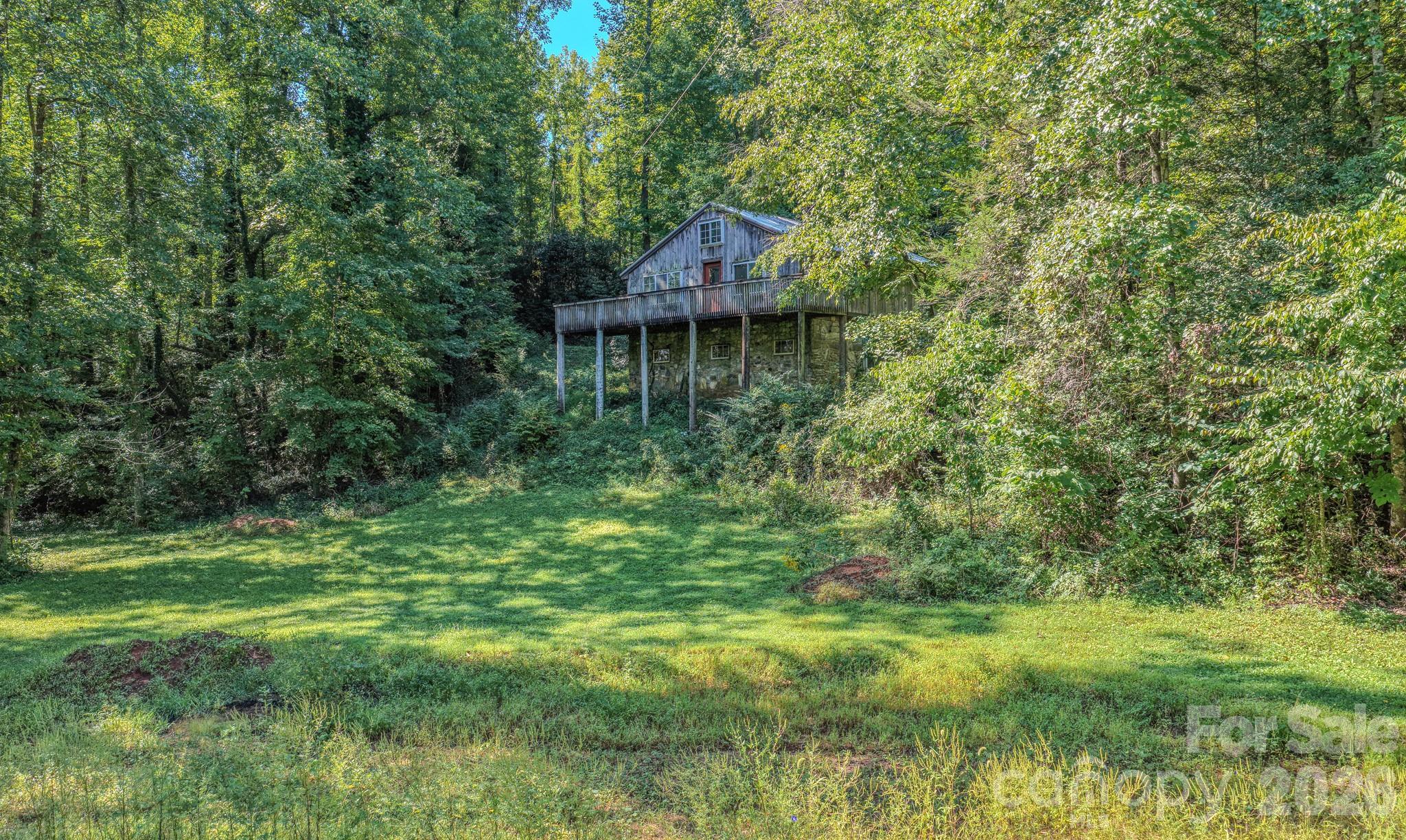 main property photo 27