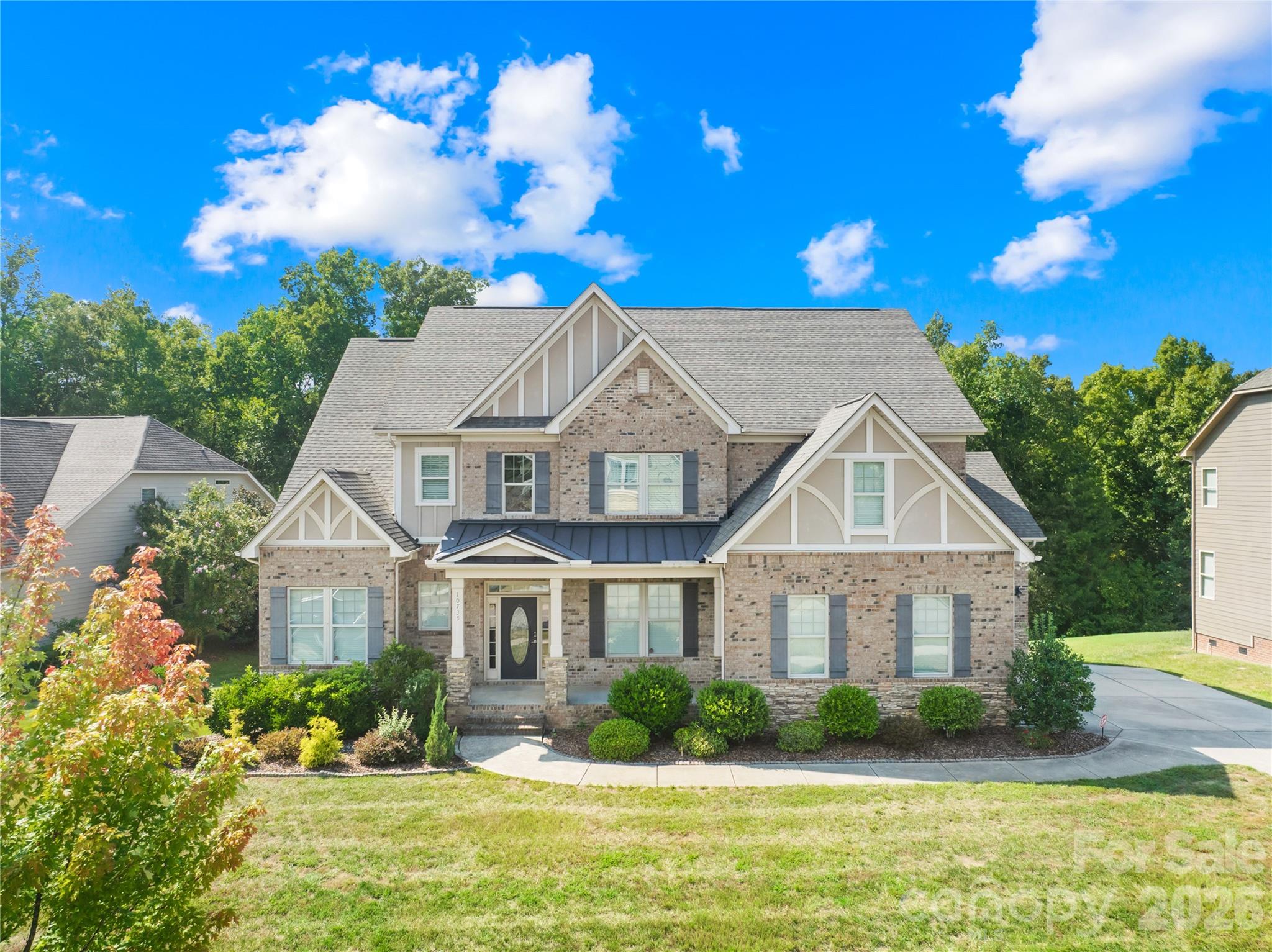main property photo 0