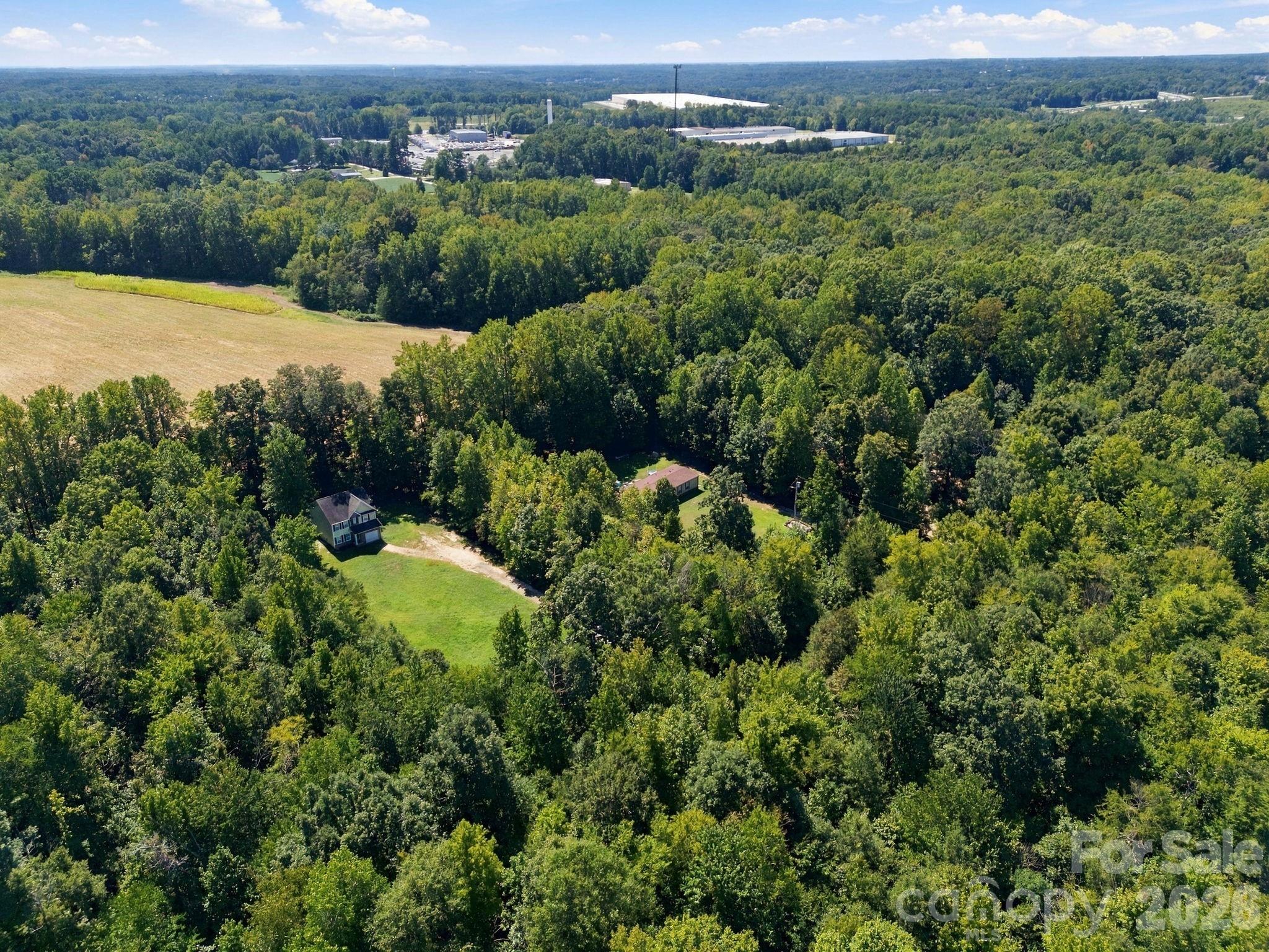 main property photo 36