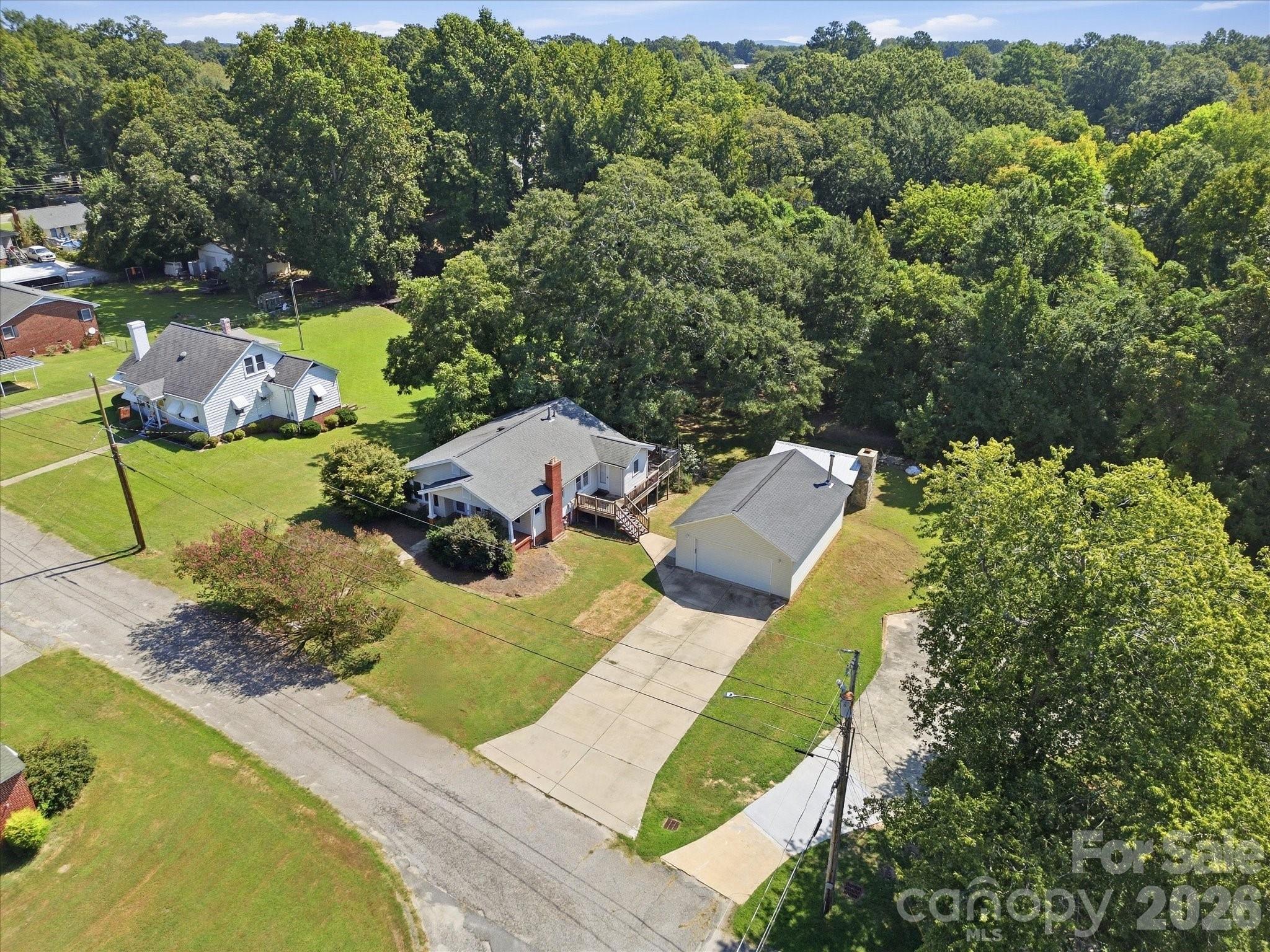 main property photo 44