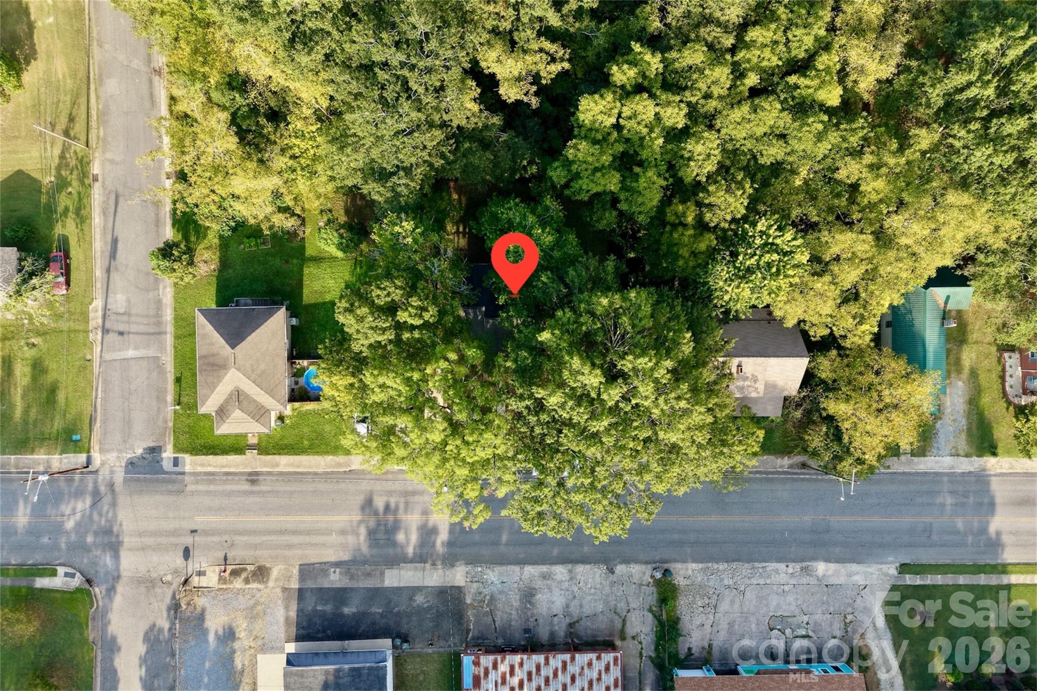 main property photo 29