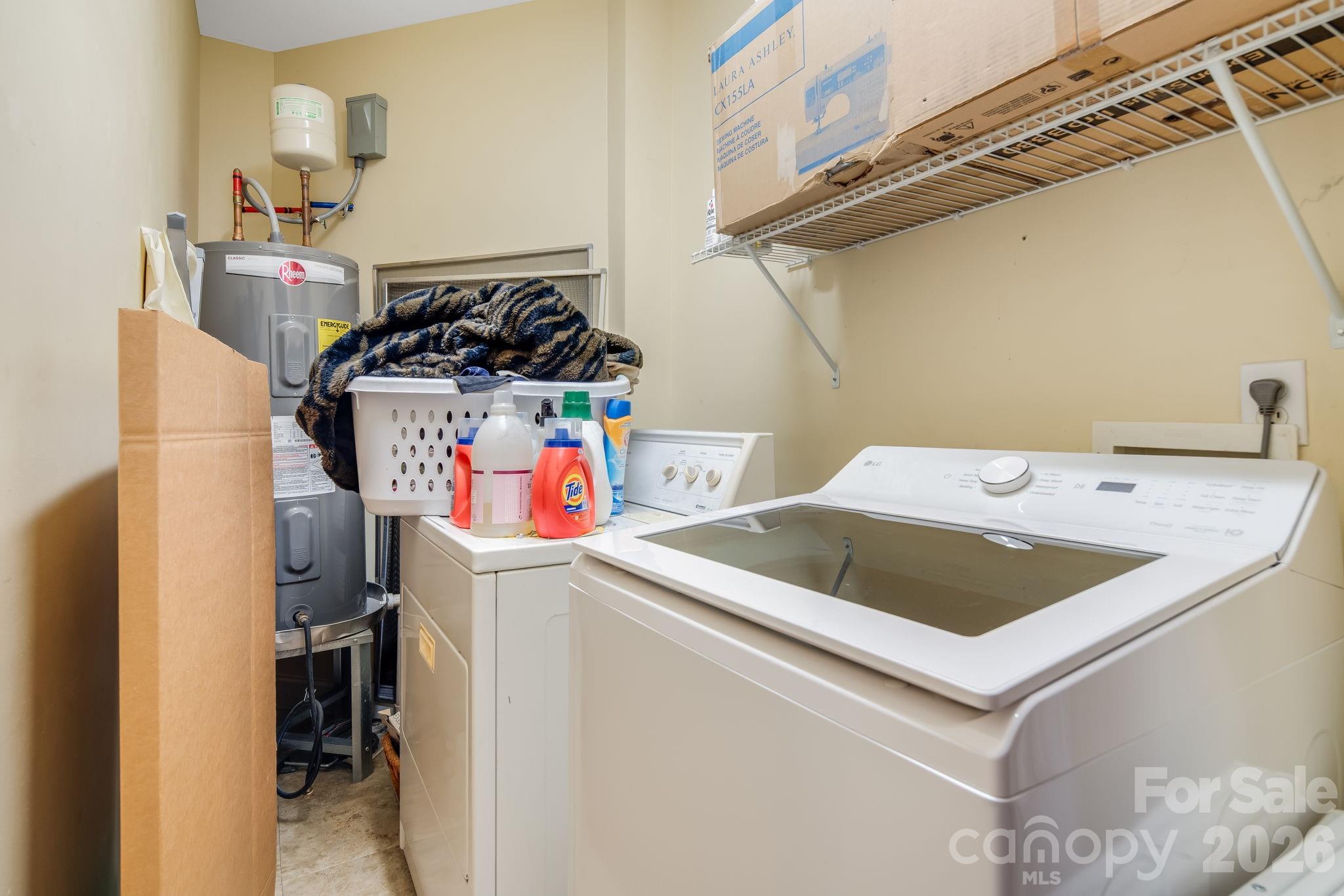 main property photo 13