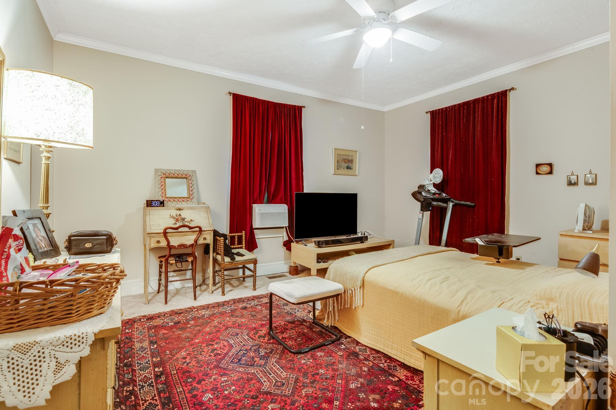 main property photo 24