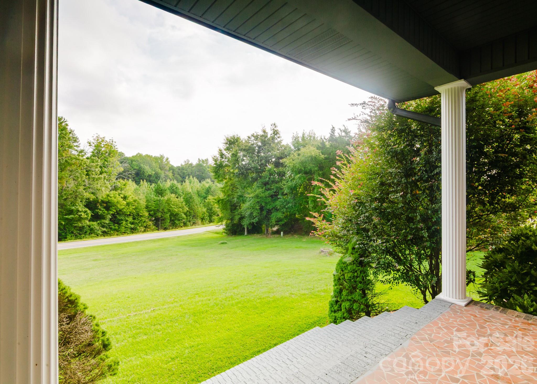 main property photo 16