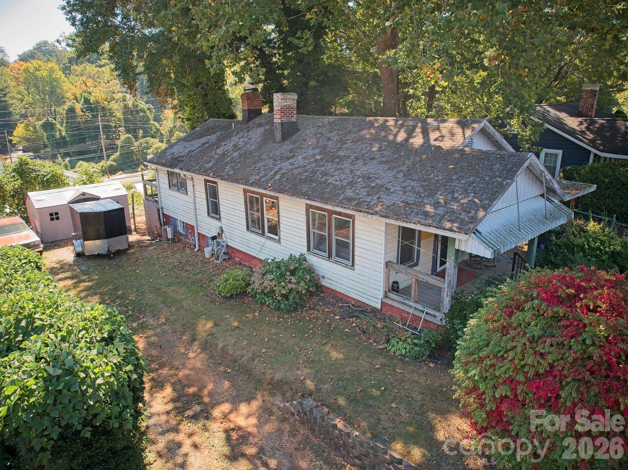 main property photo 34
