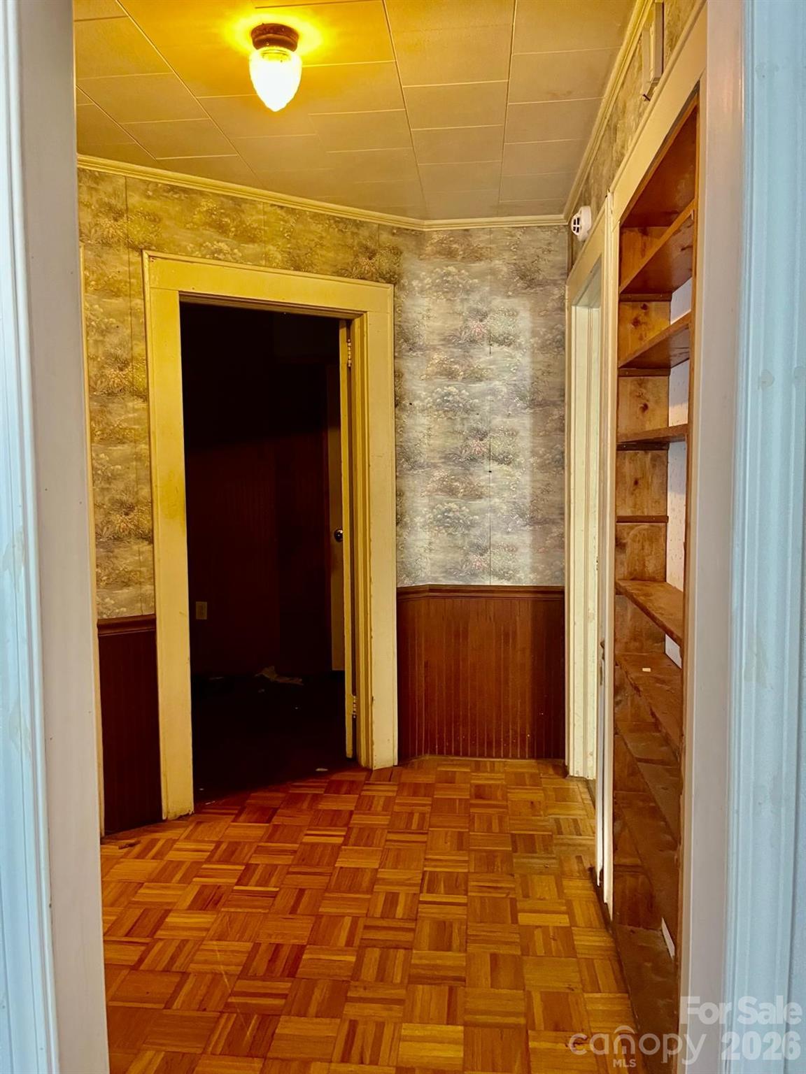 main property photo 11