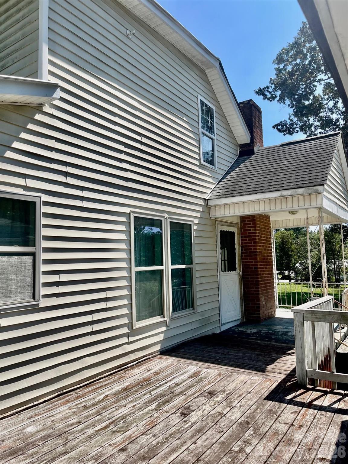 main property photo 21
