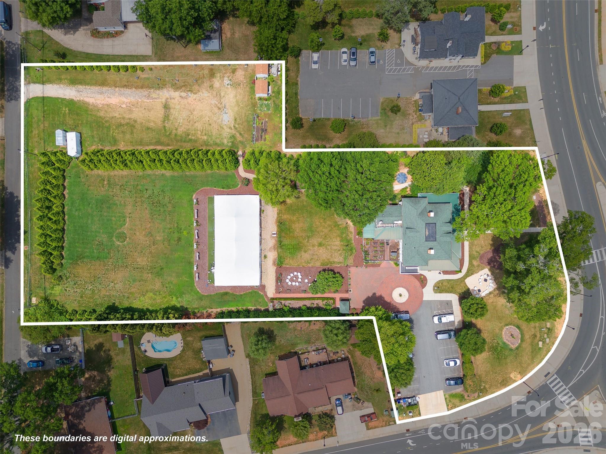 main property photo 2