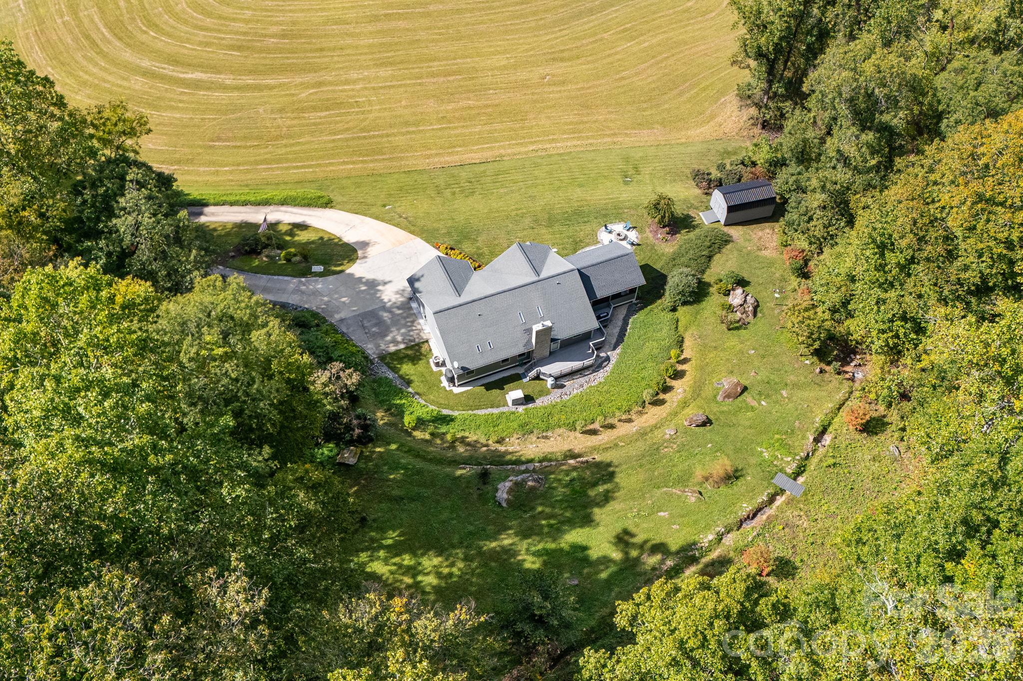 main property photo 33