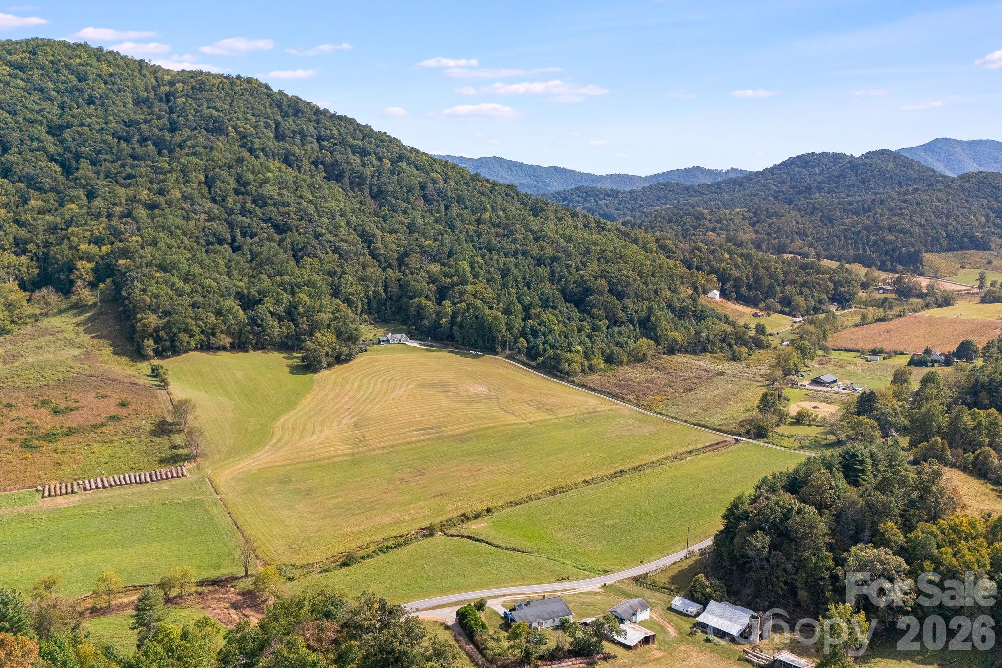 main property photo 37