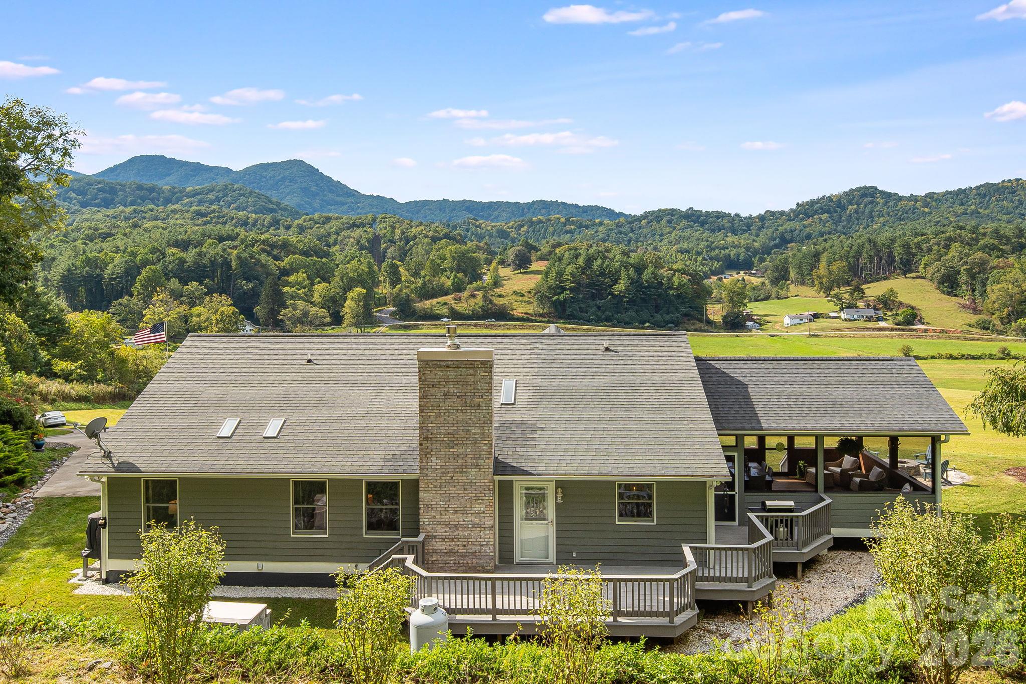 main property photo 43