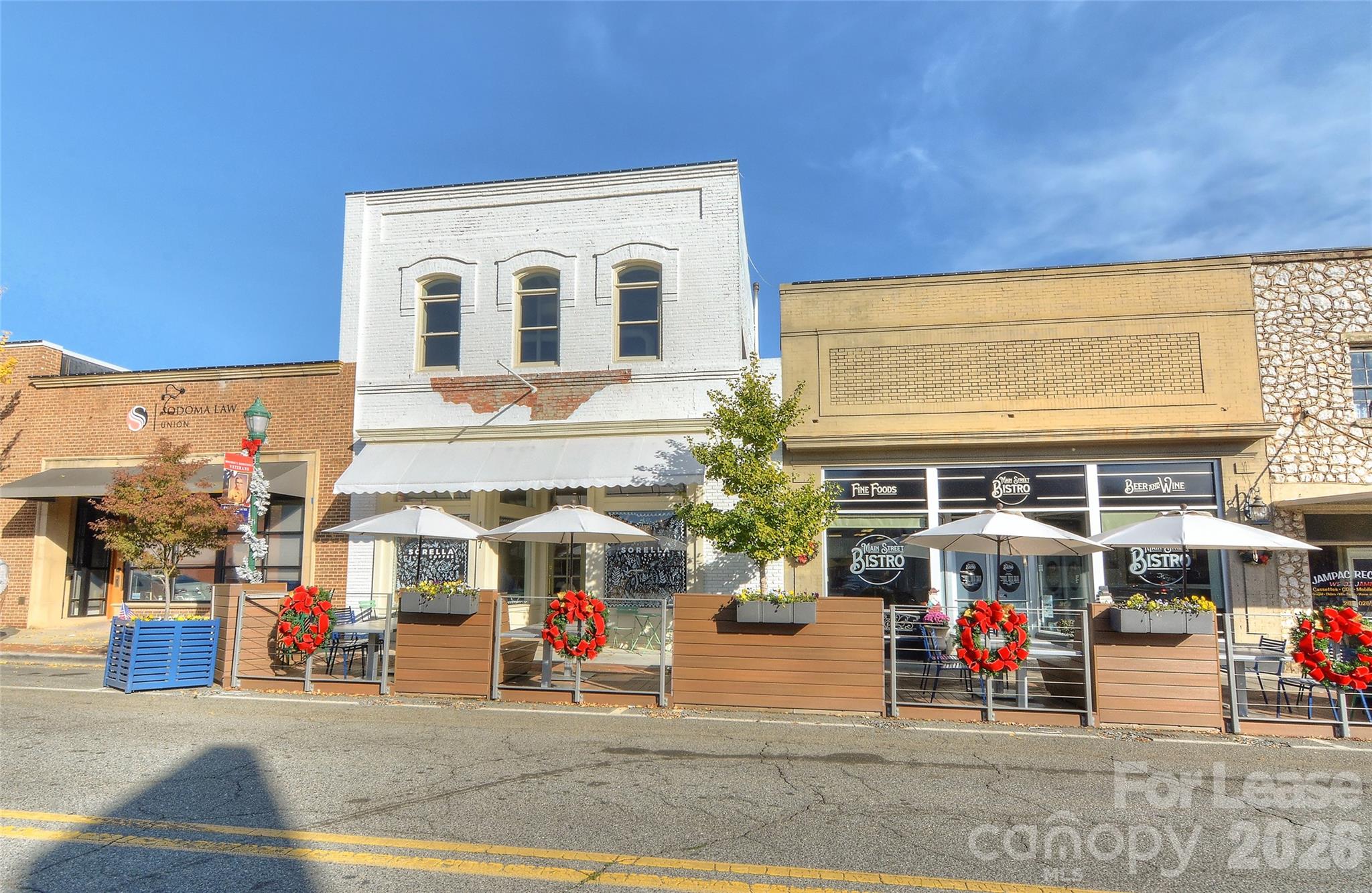 main property photo 19
